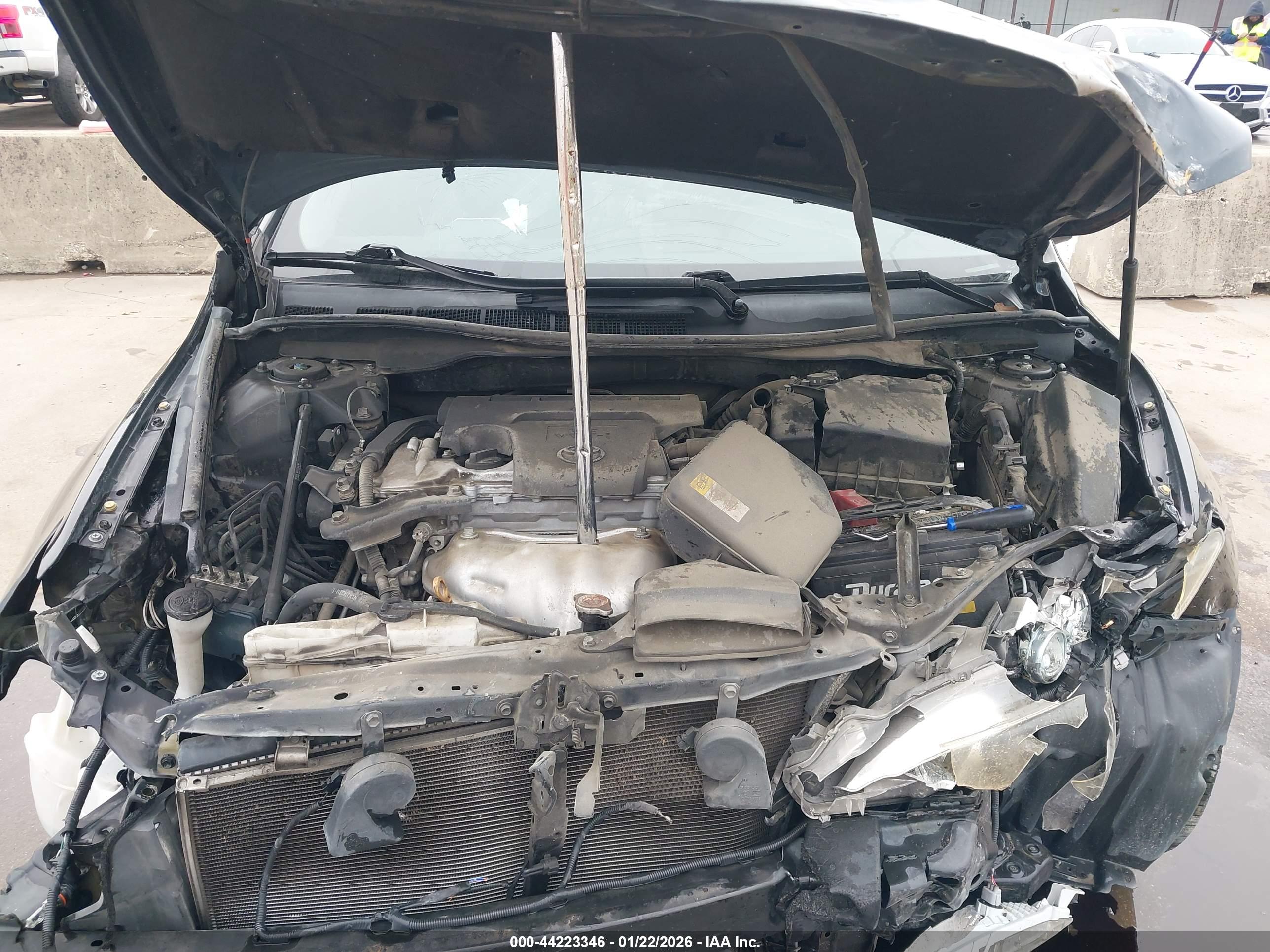 TOYOTA CAMRY image 10