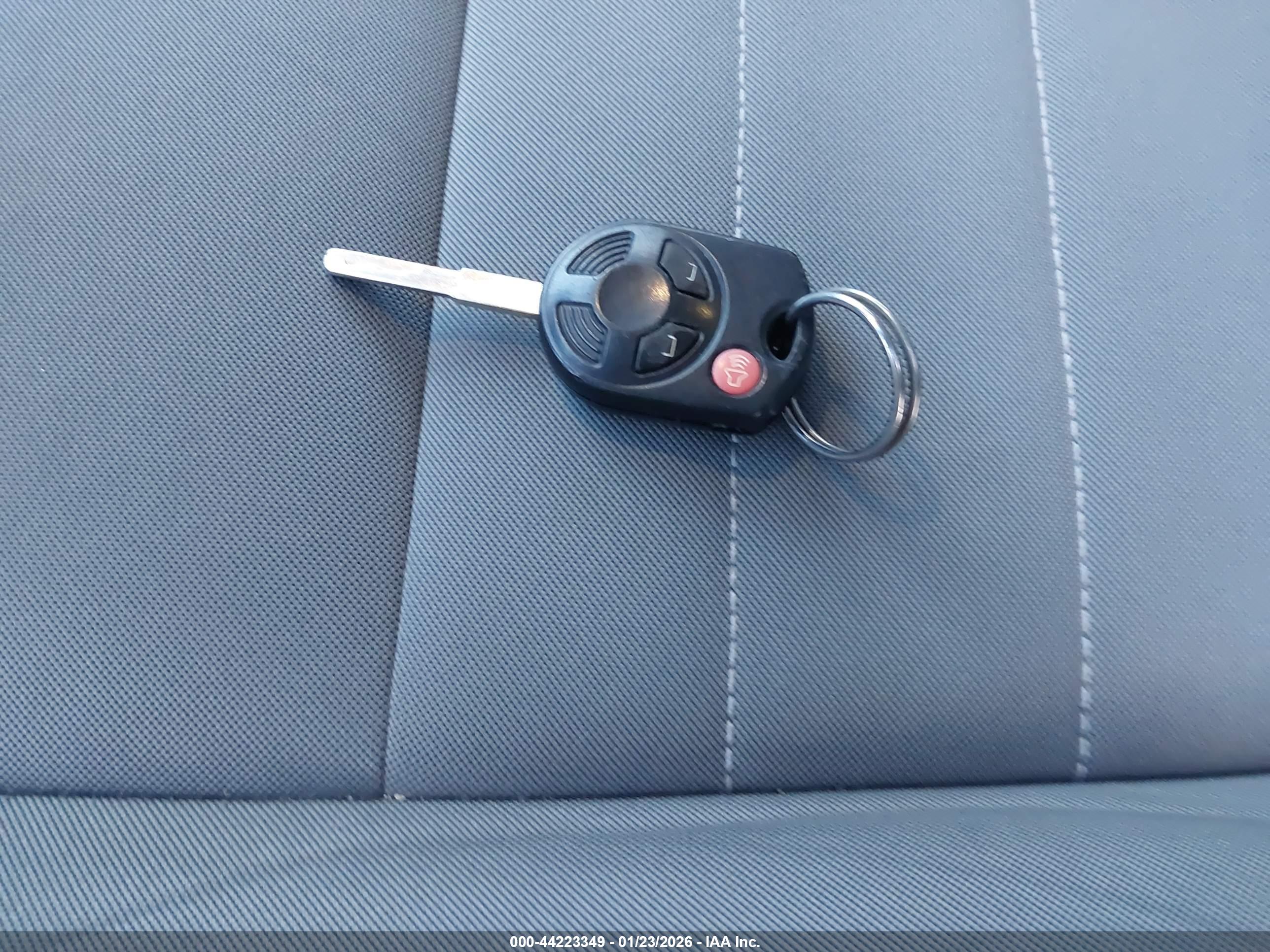 FORD ESCAPE image 11