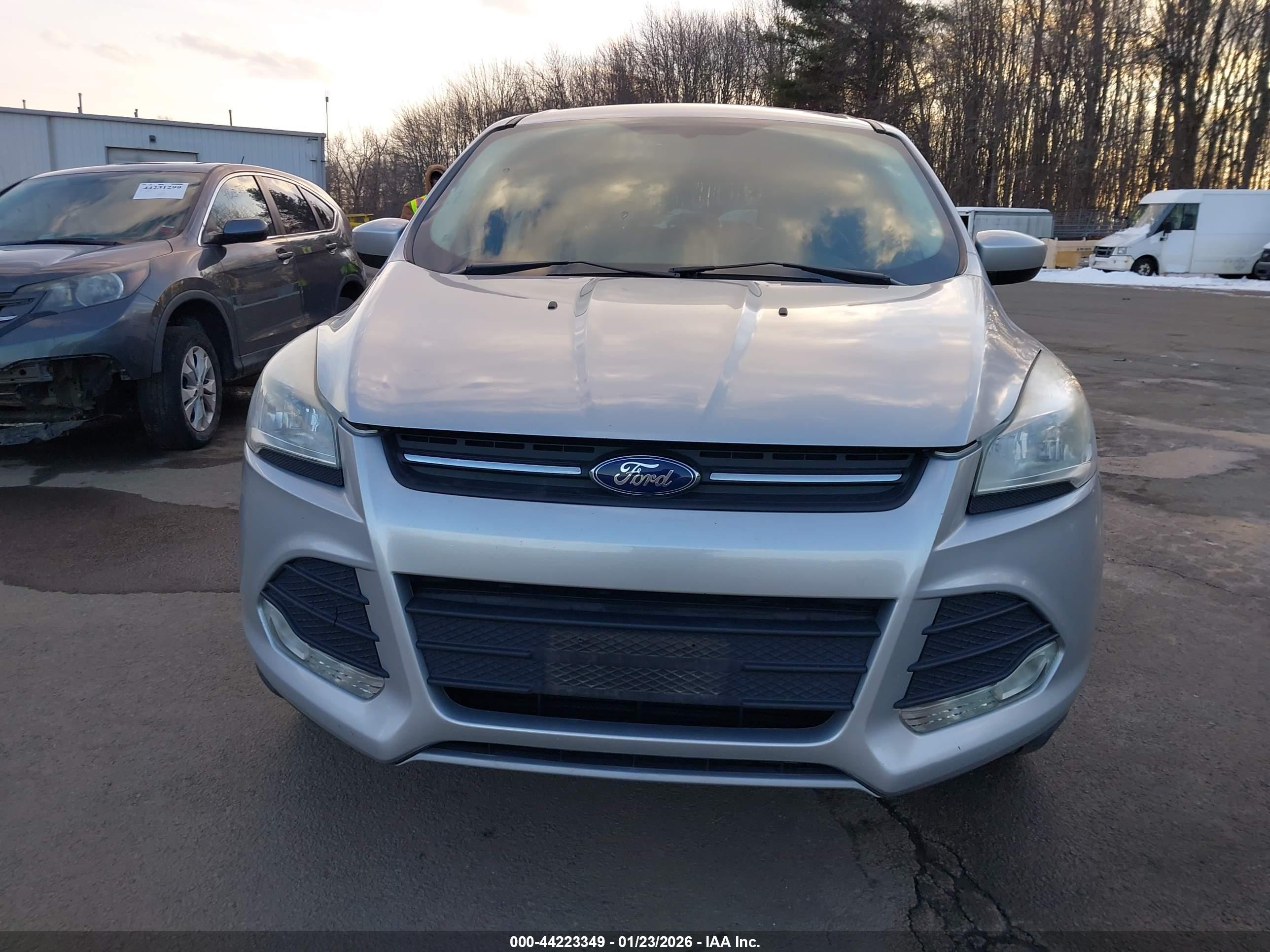 FORD ESCAPE image 6