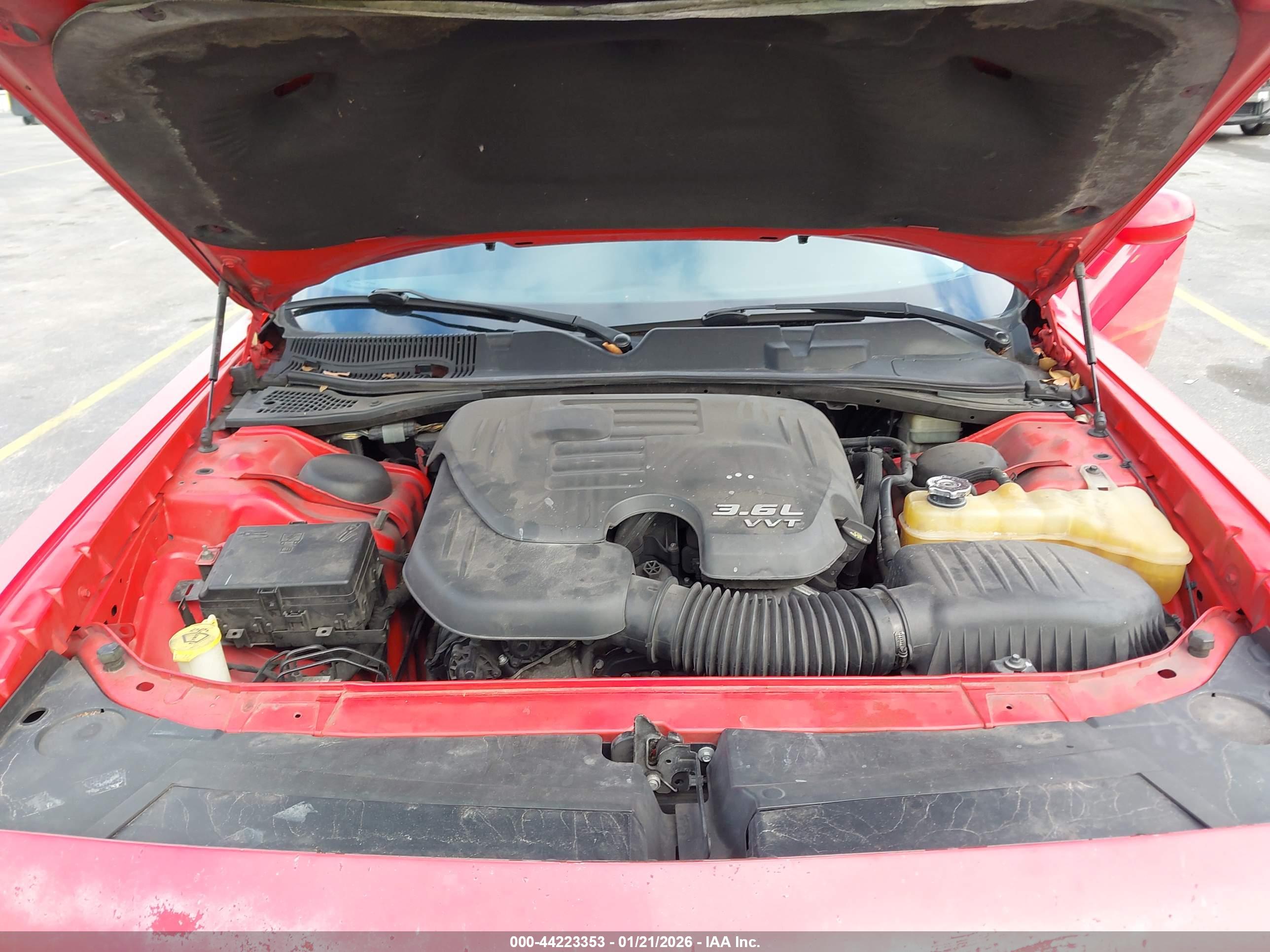 DODGE CHALLENGER image 10