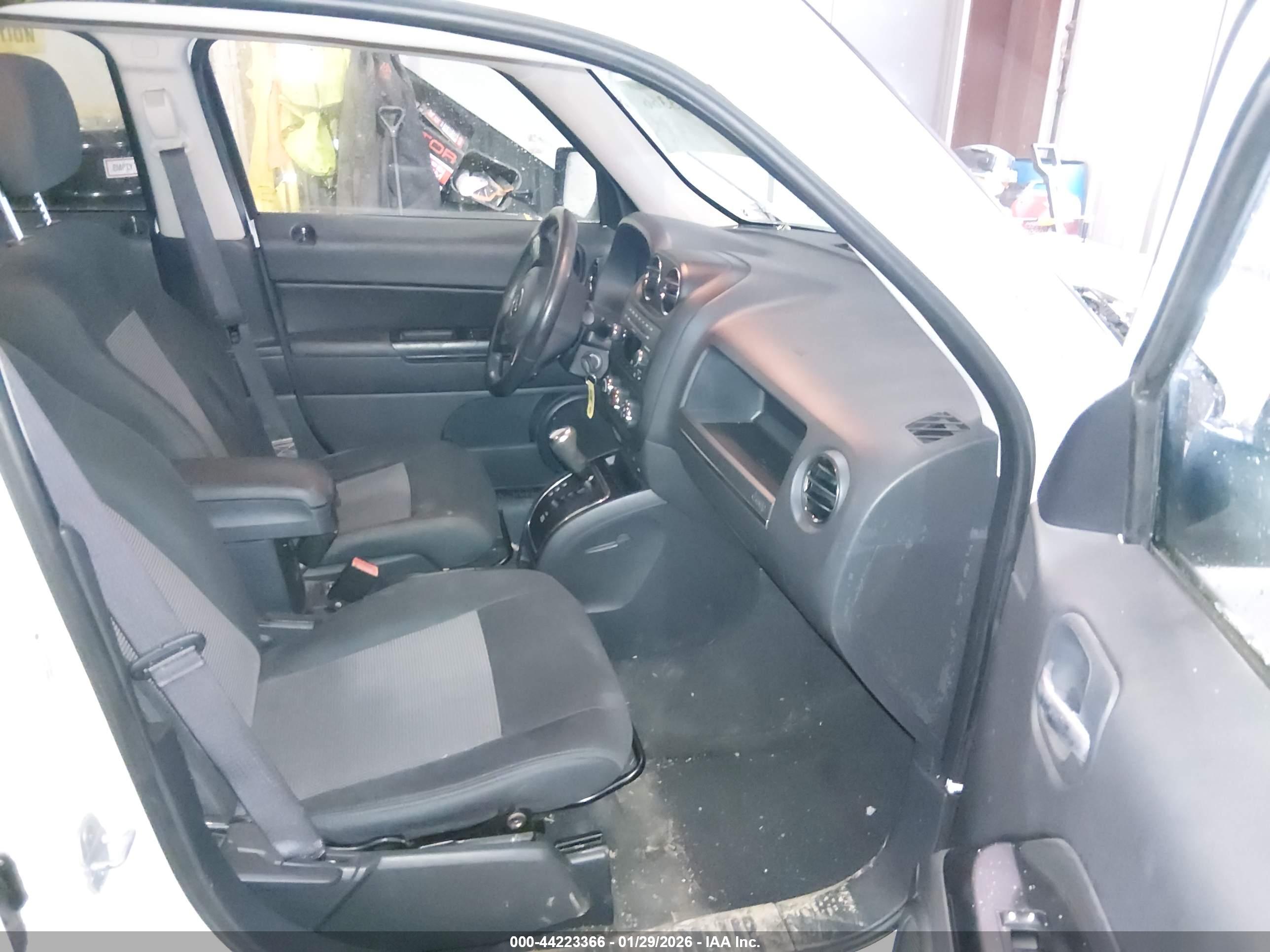 JEEP PATRIOT image 5