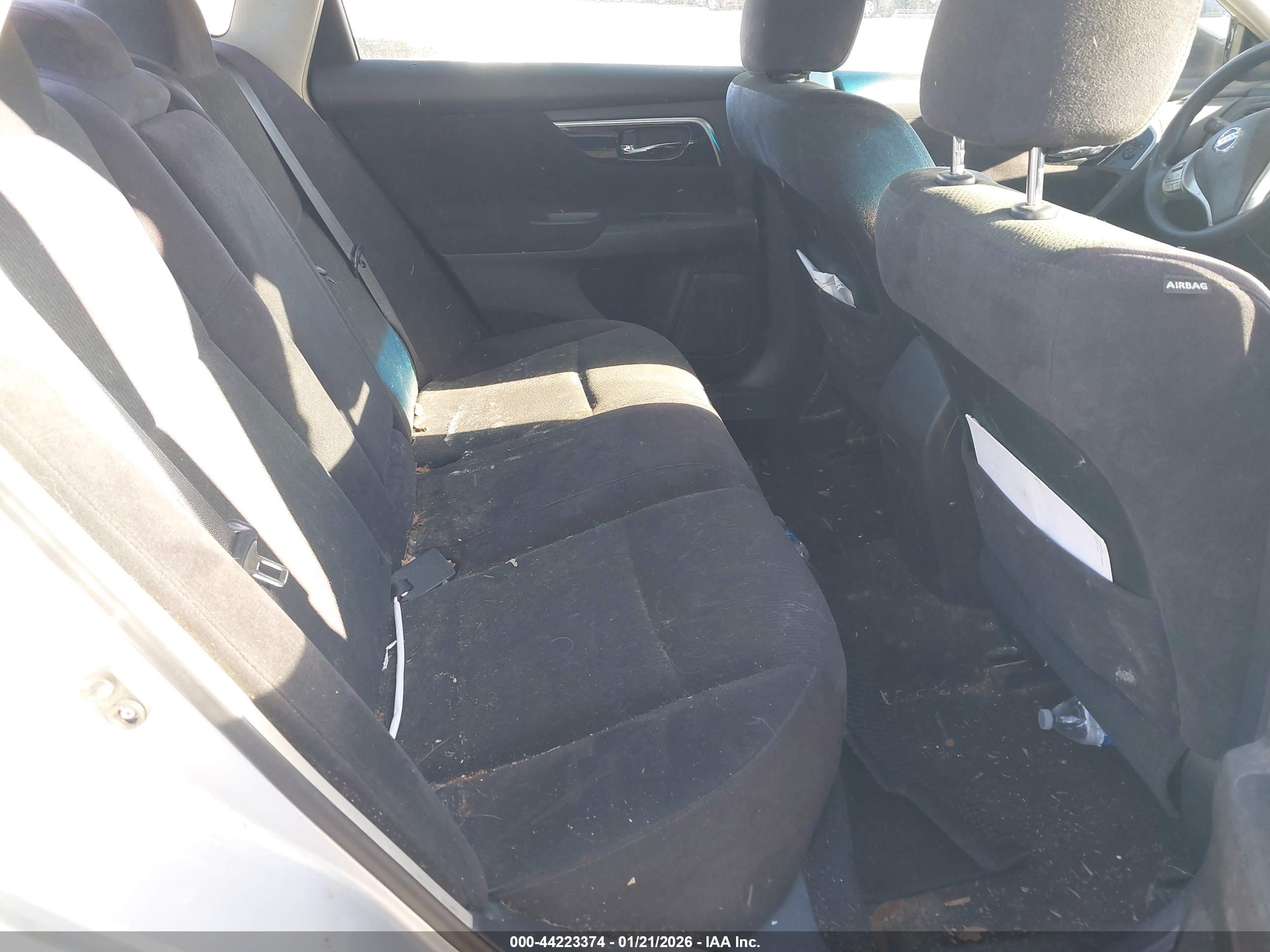 NISSAN ALTIMA image 8