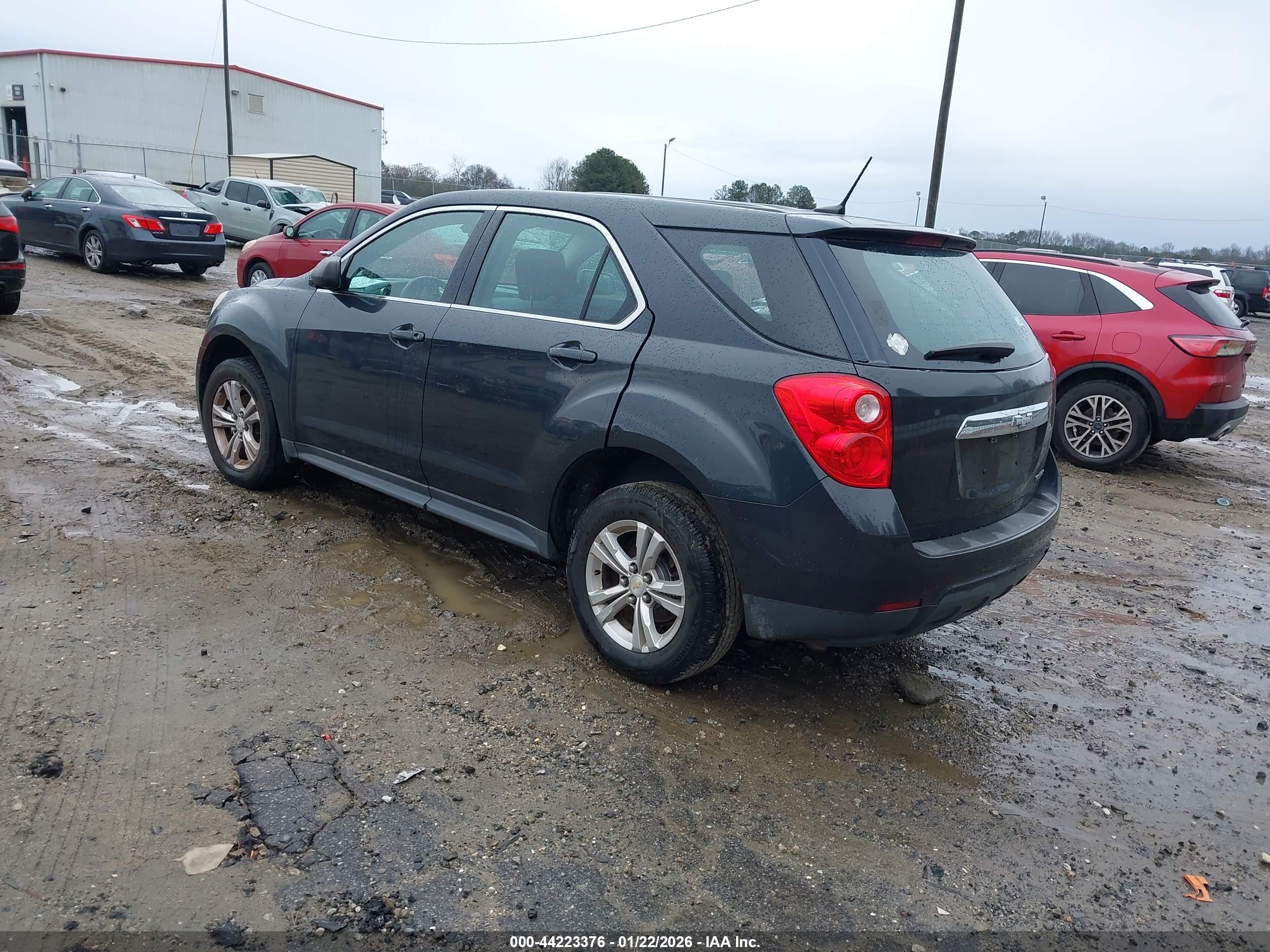 CHEVROLET EQUINOX image 3