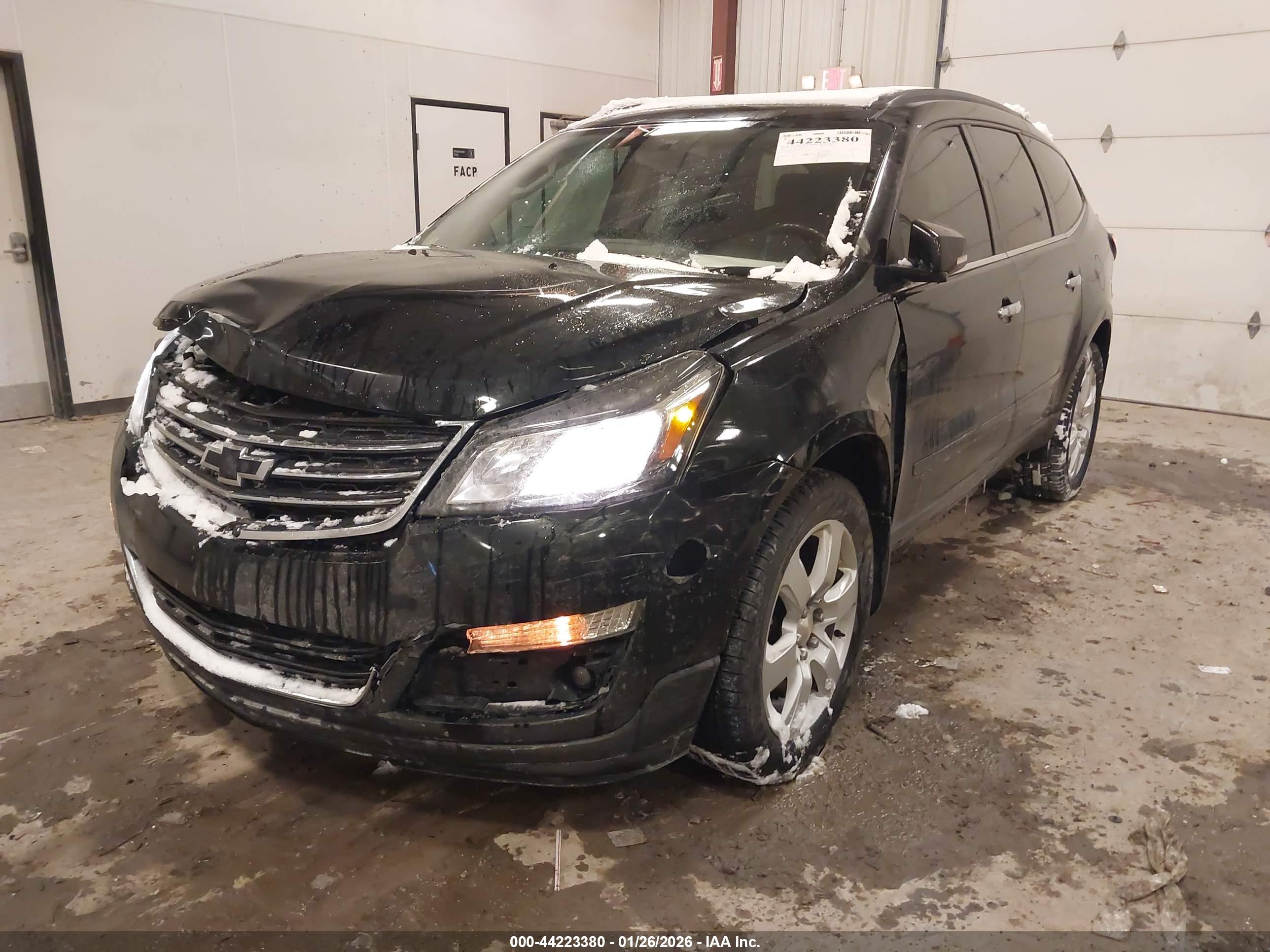 CHEVROLET TRAVERSE image 6