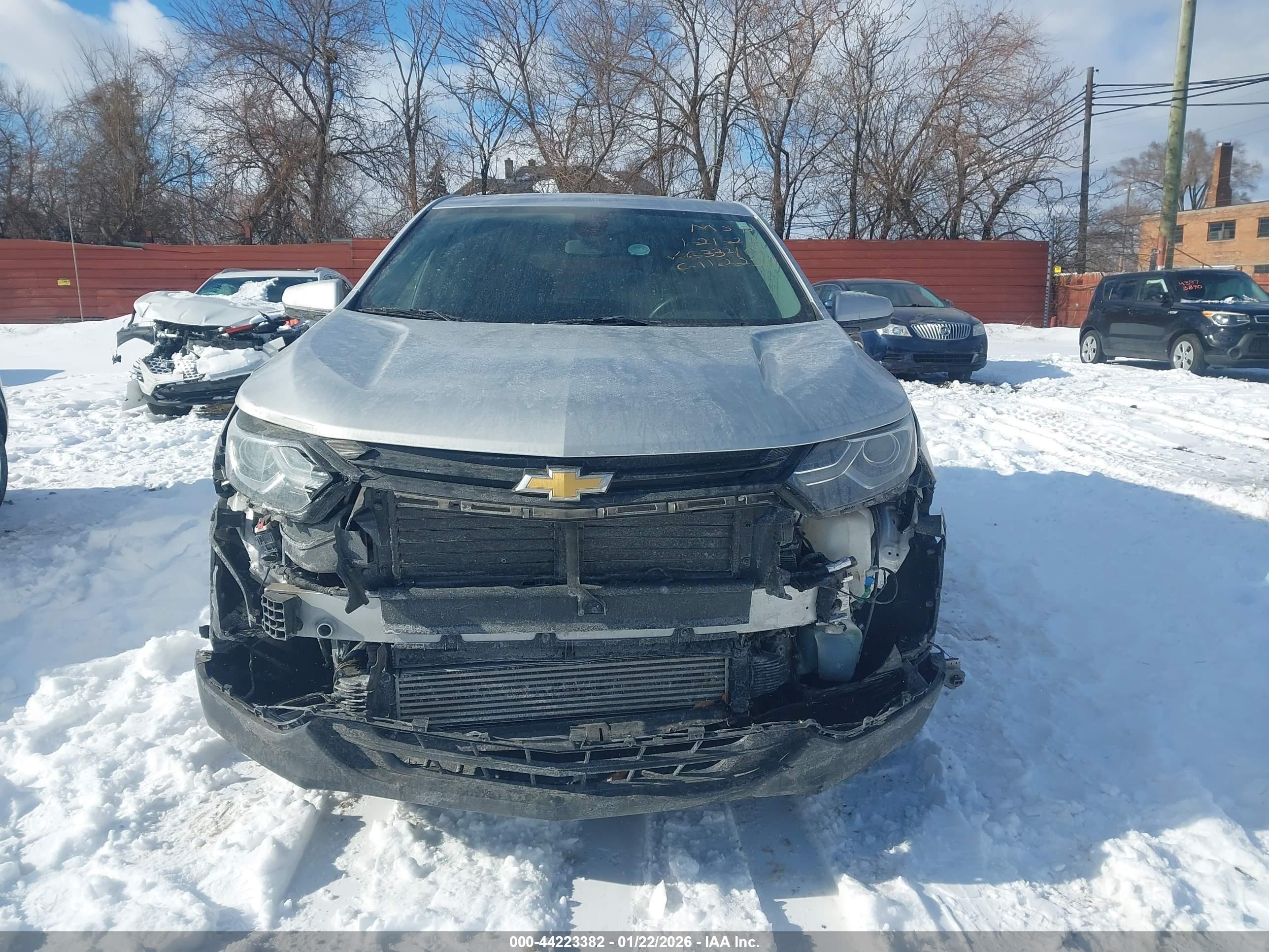 CHEVROLET EQUINOX image 6