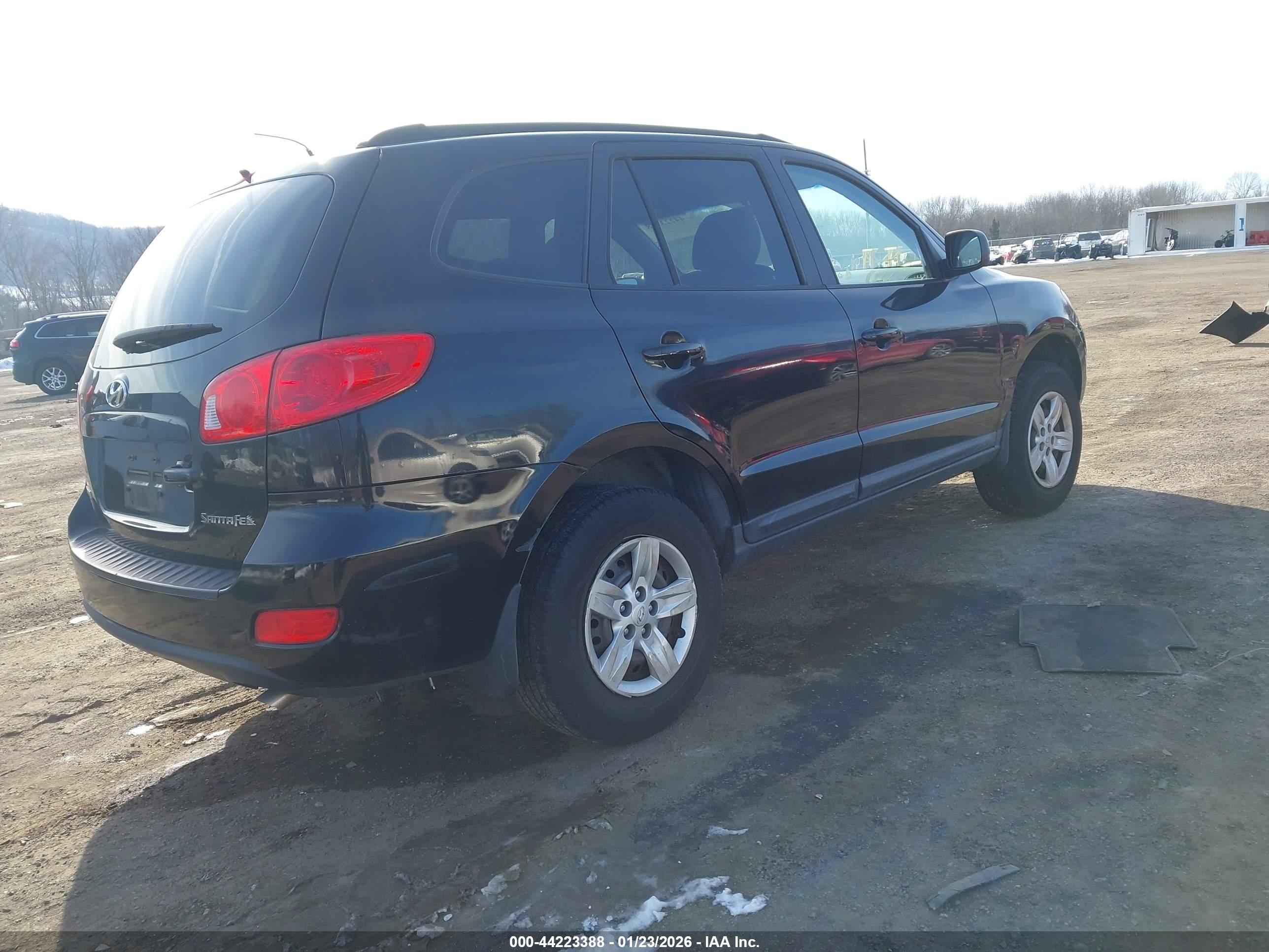 HYUNDAI SANTA image 4