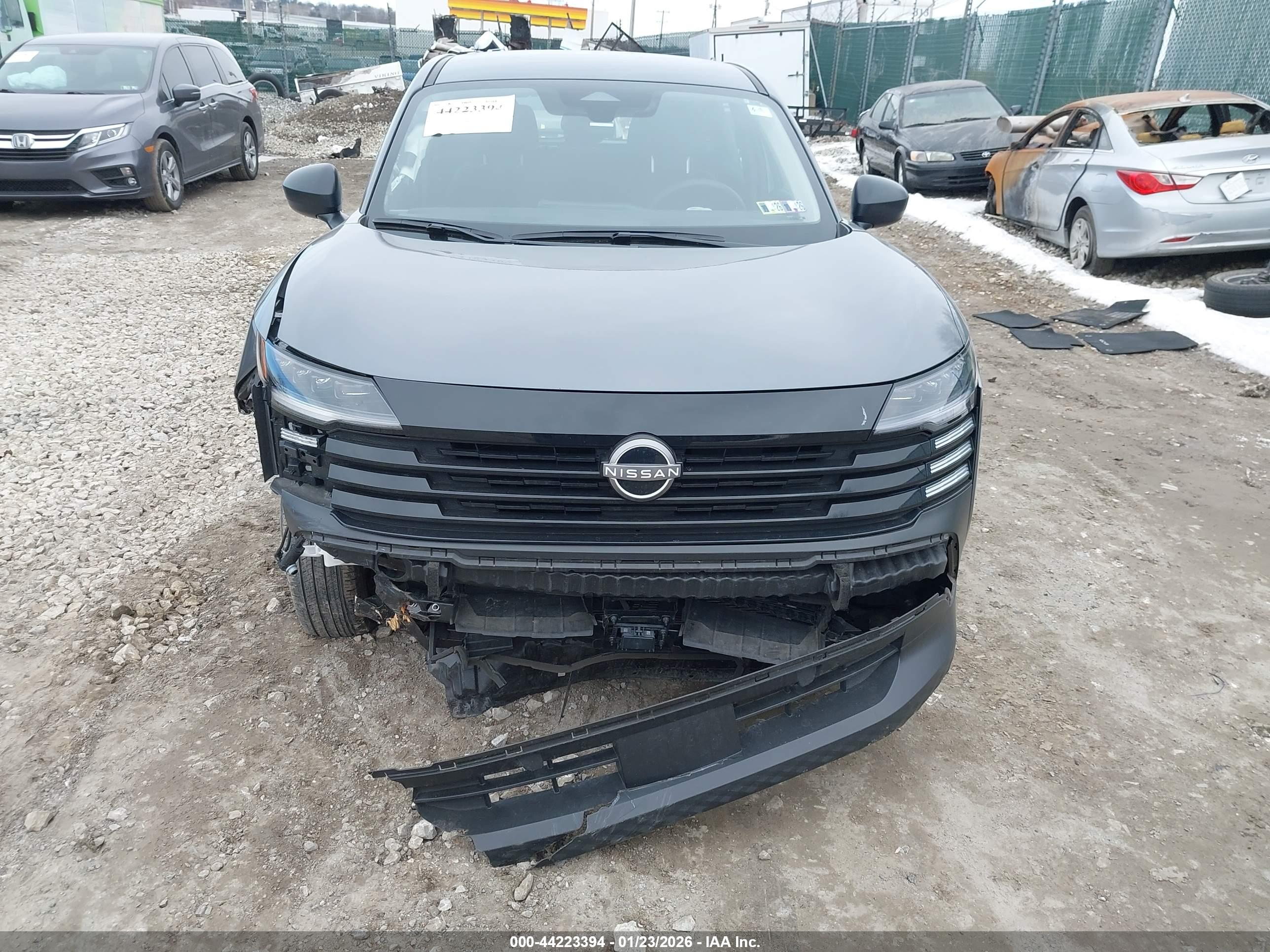 NISSAN KICKS image 6