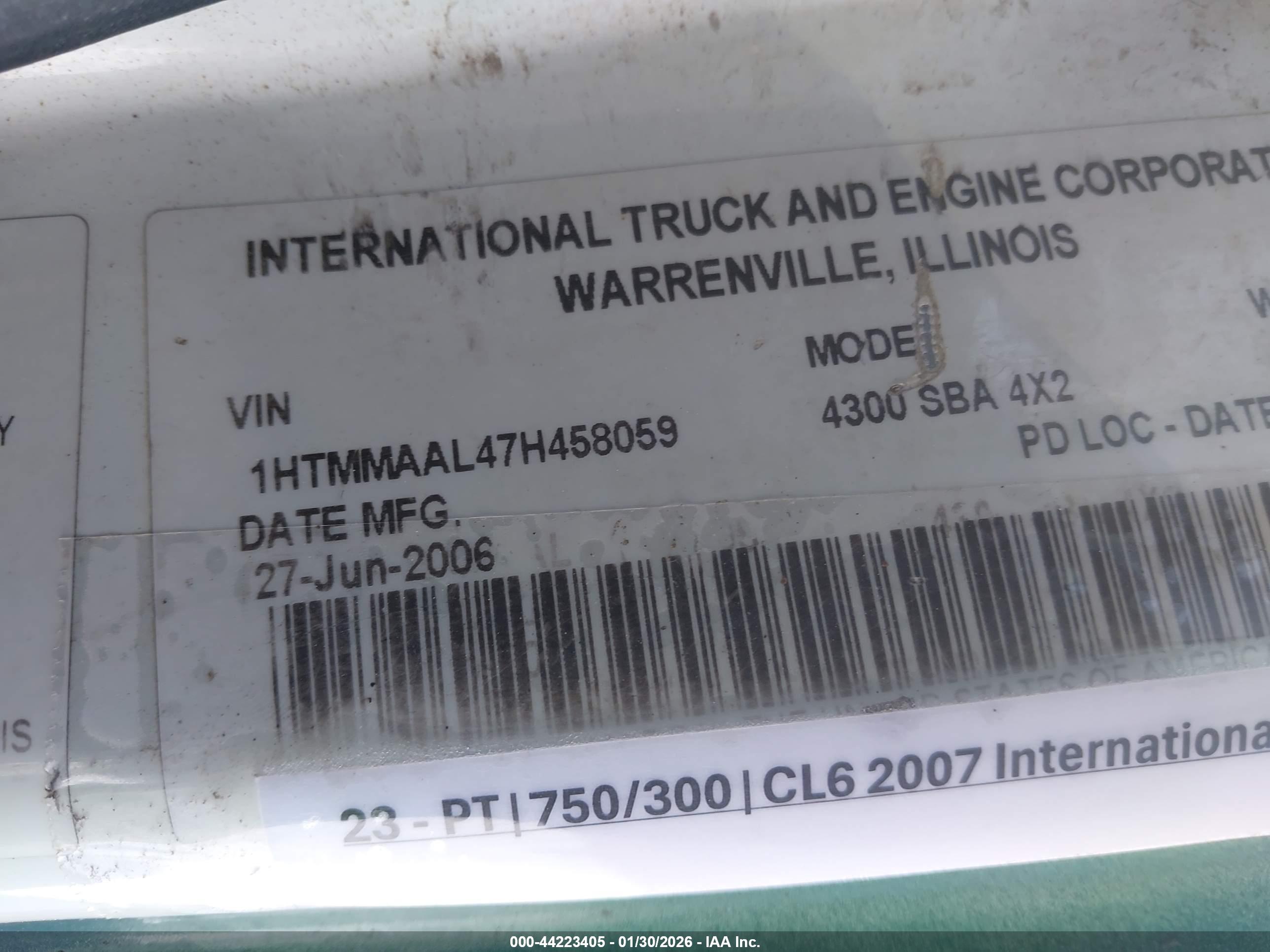 INTERNATIONAL 4000 image 9