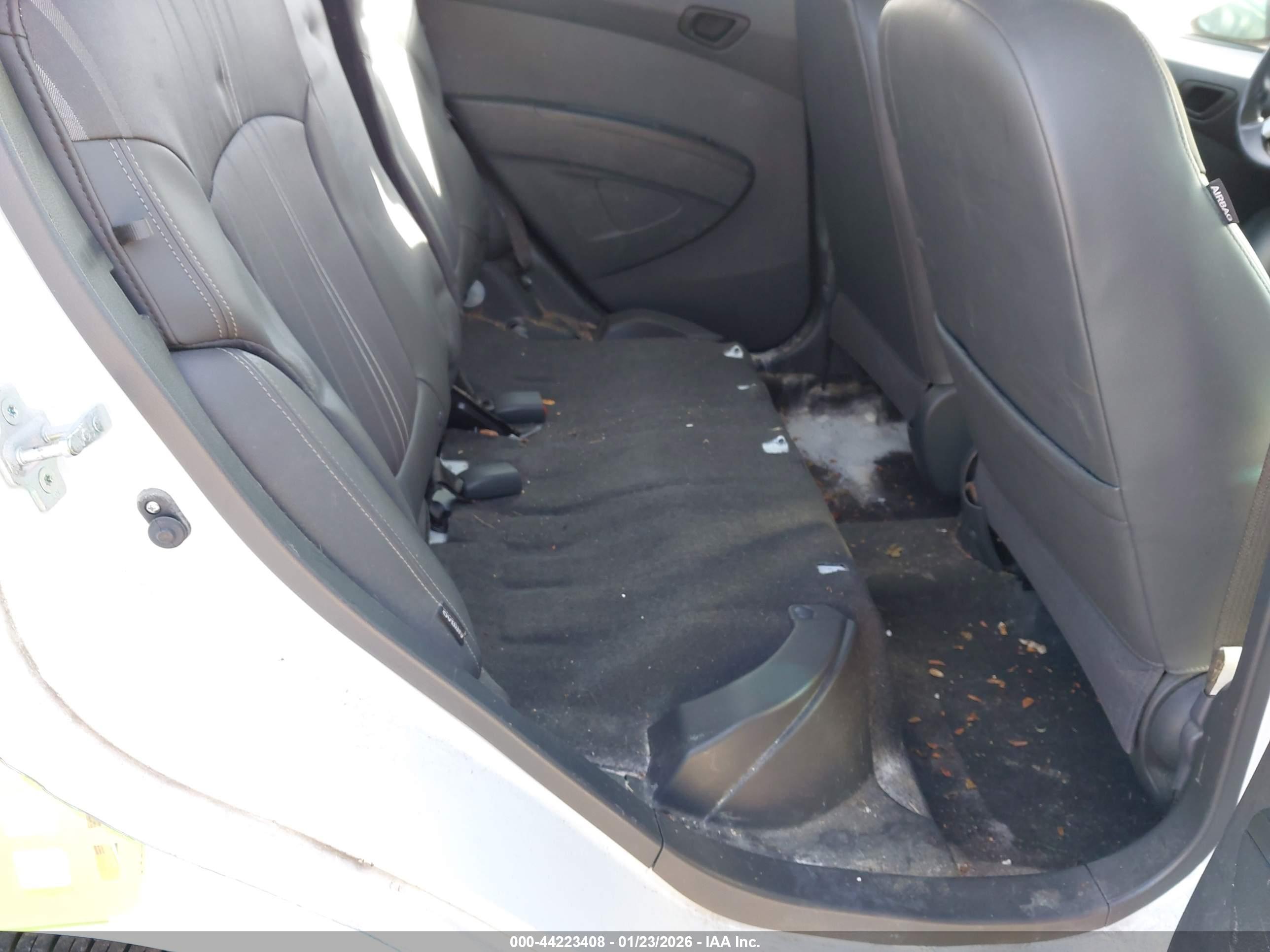 CHEVROLET SPARK image 8