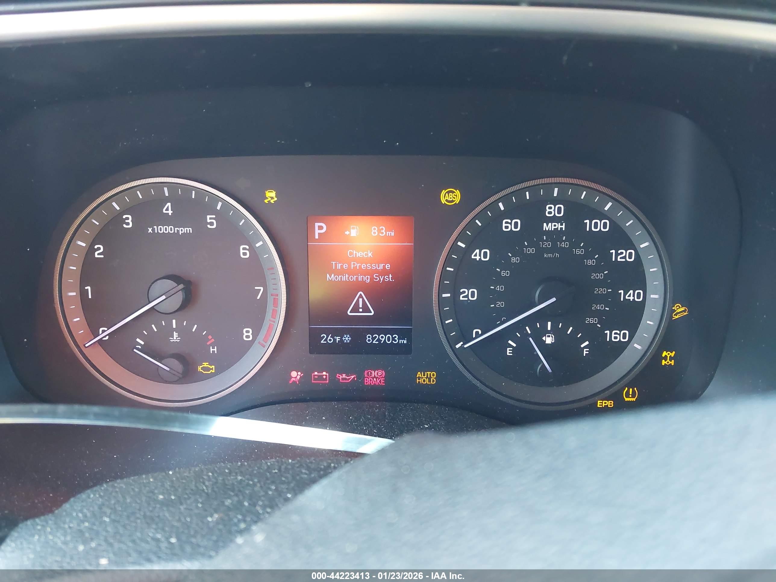 HYUNDAI TUCSON image 7