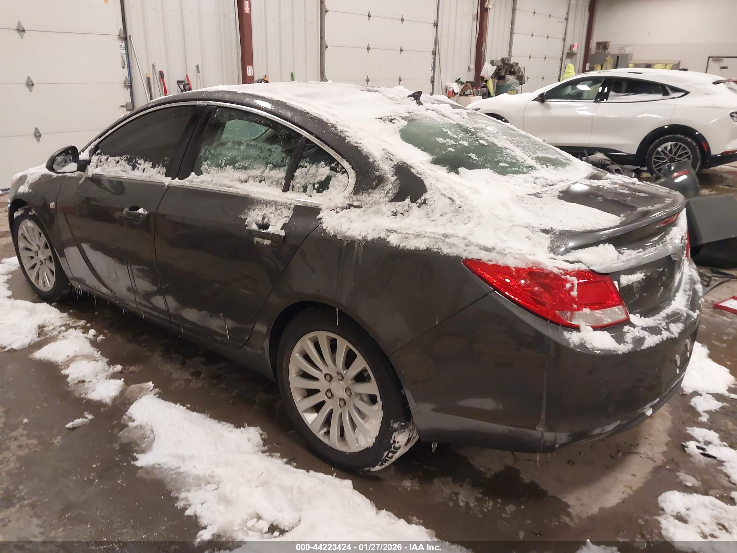 BUICK REGAL image 3