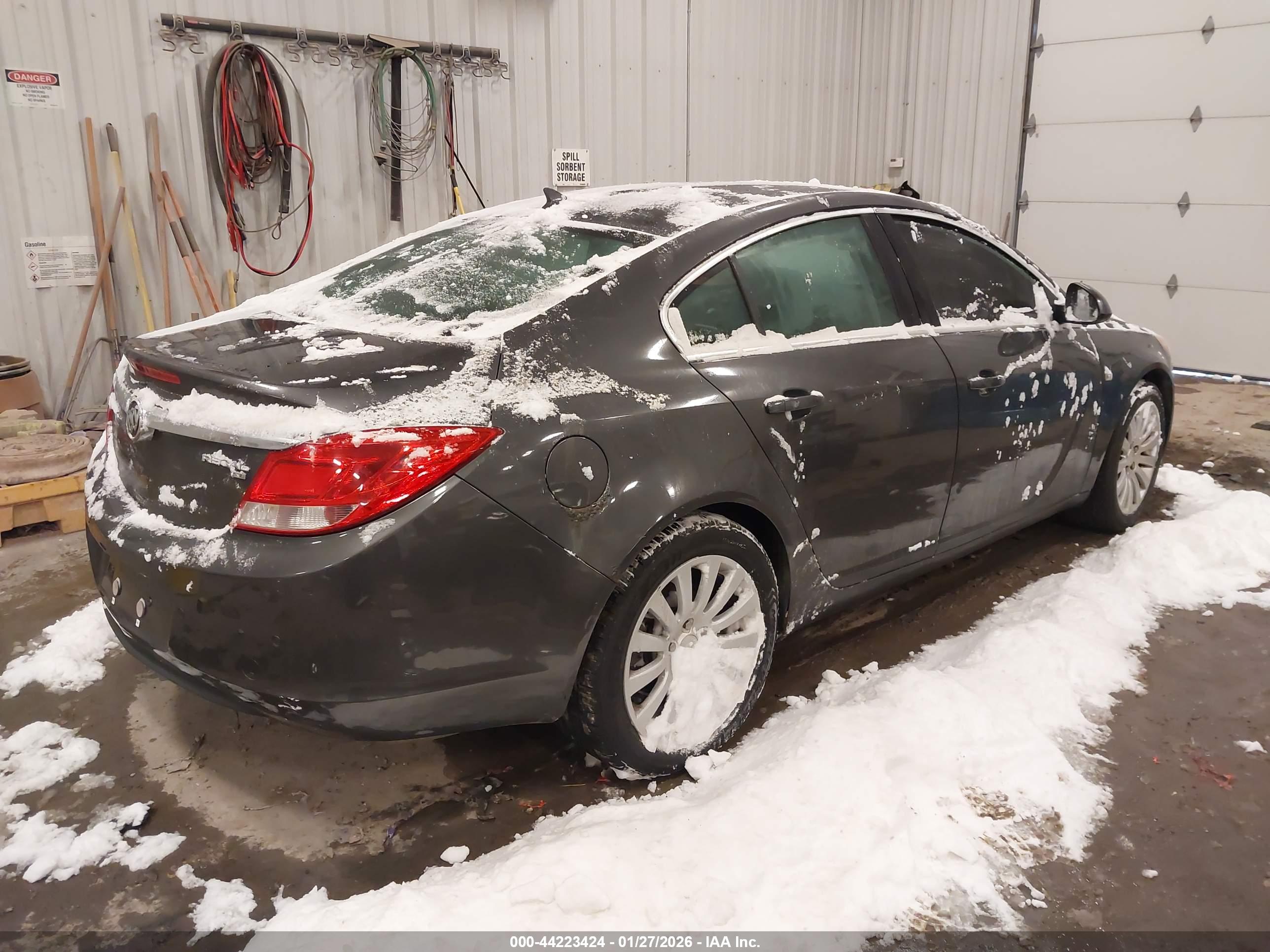 BUICK REGAL image 4