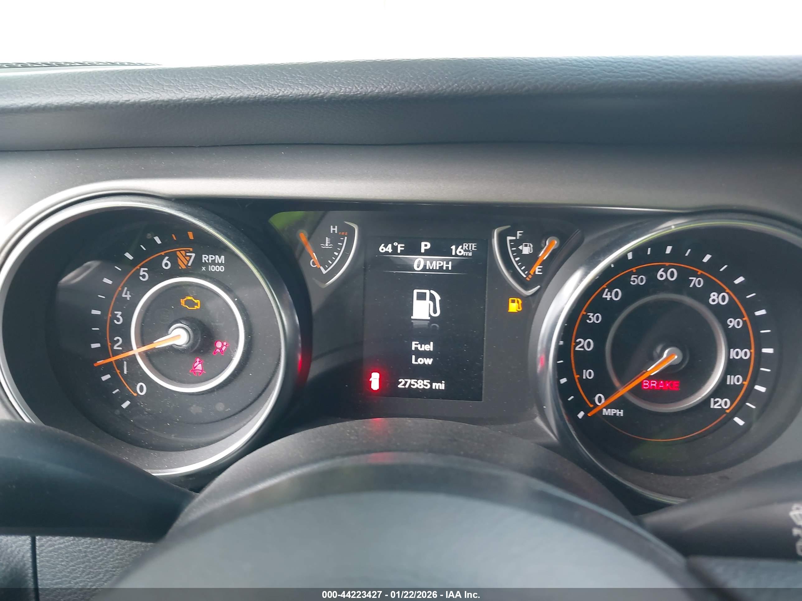 JEEP WRANGLER image 7
