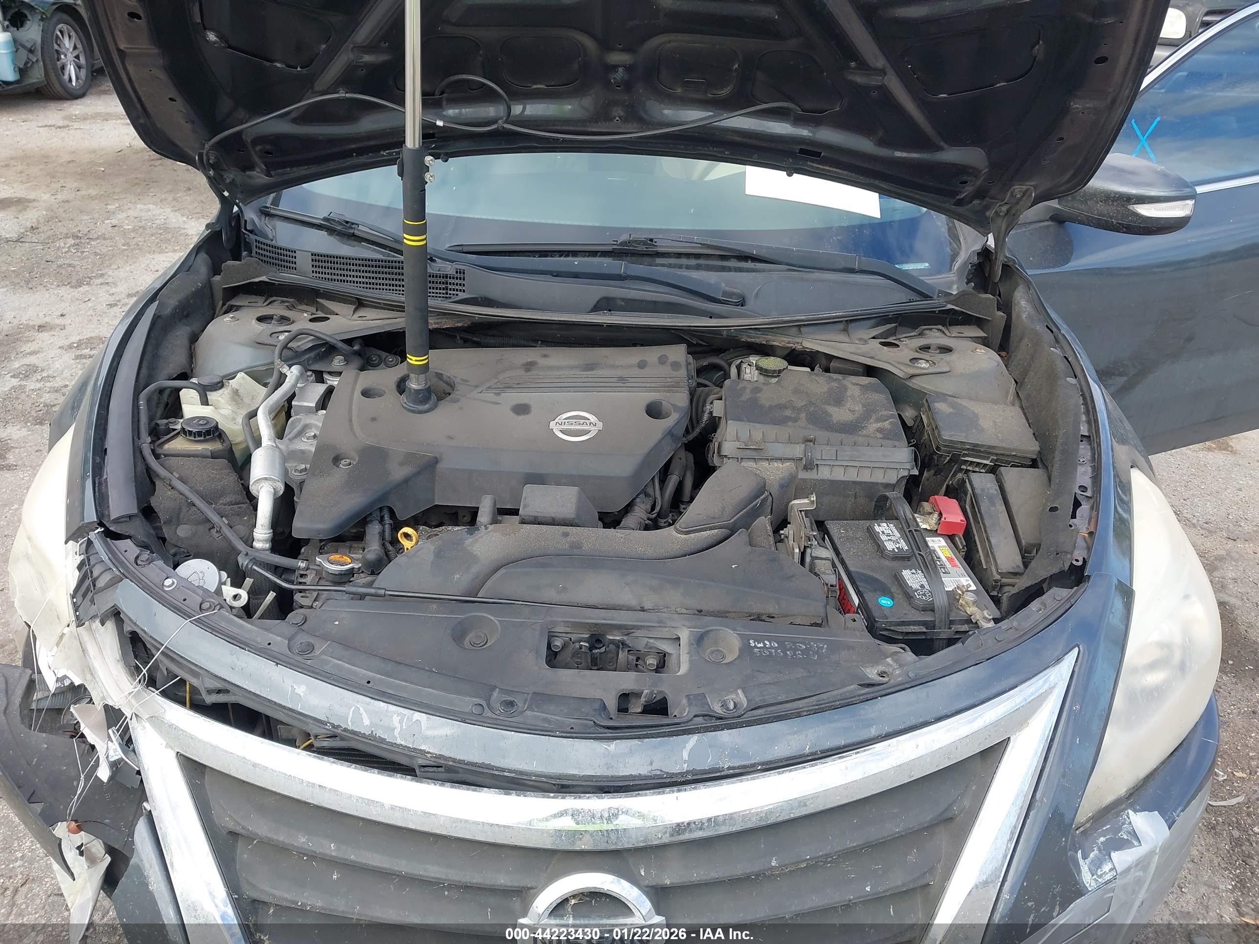 NISSAN ALTIMA image 10