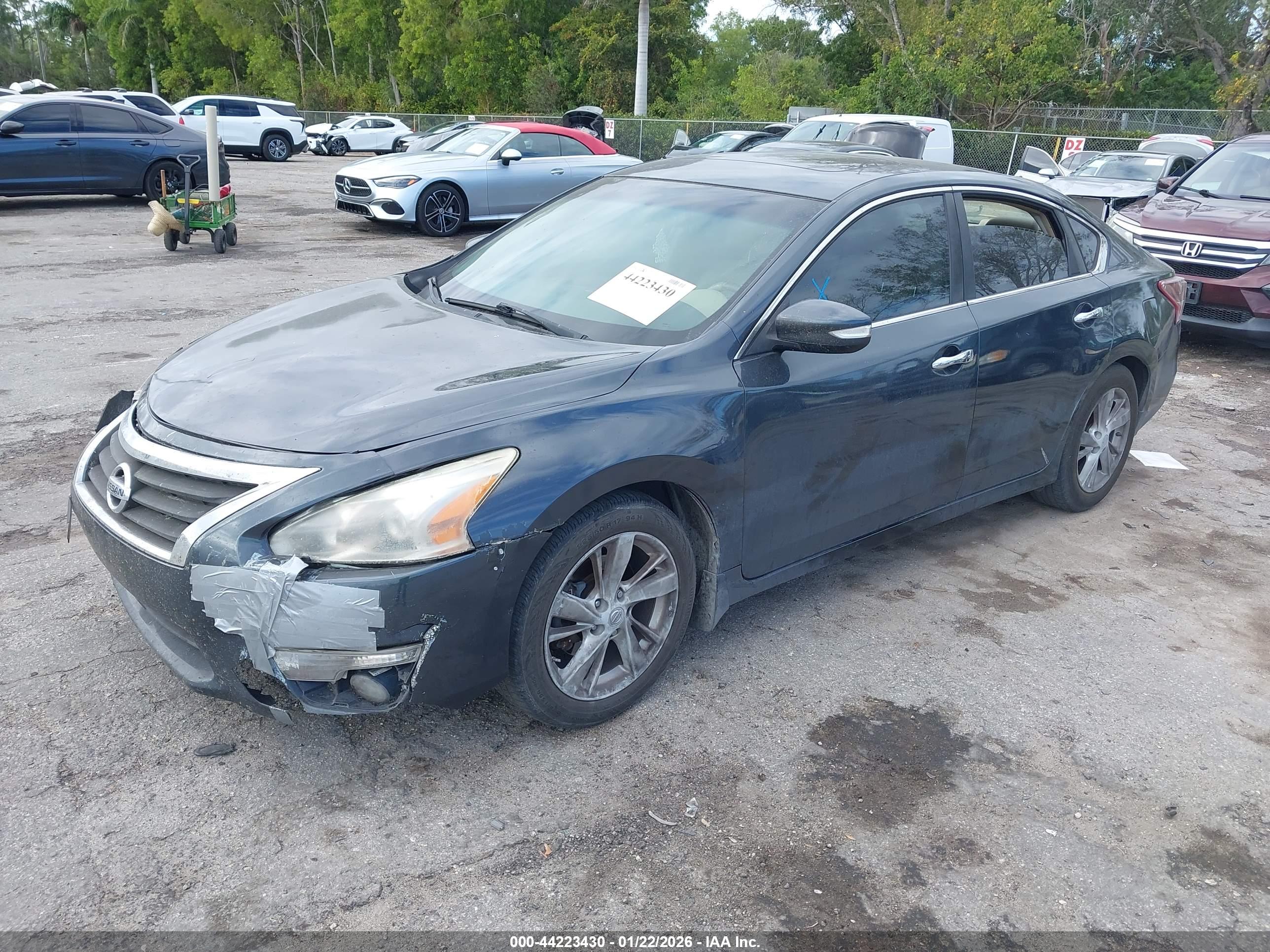 NISSAN ALTIMA image 2