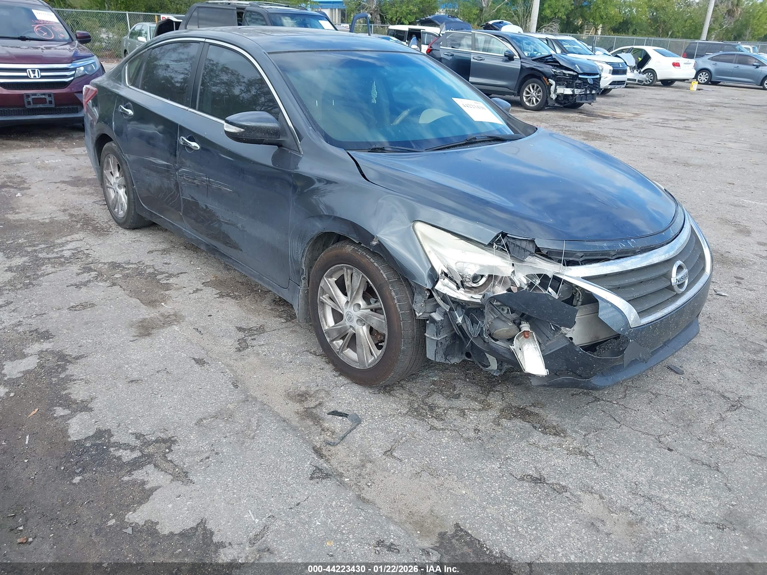 NISSAN ALTIMA image 6