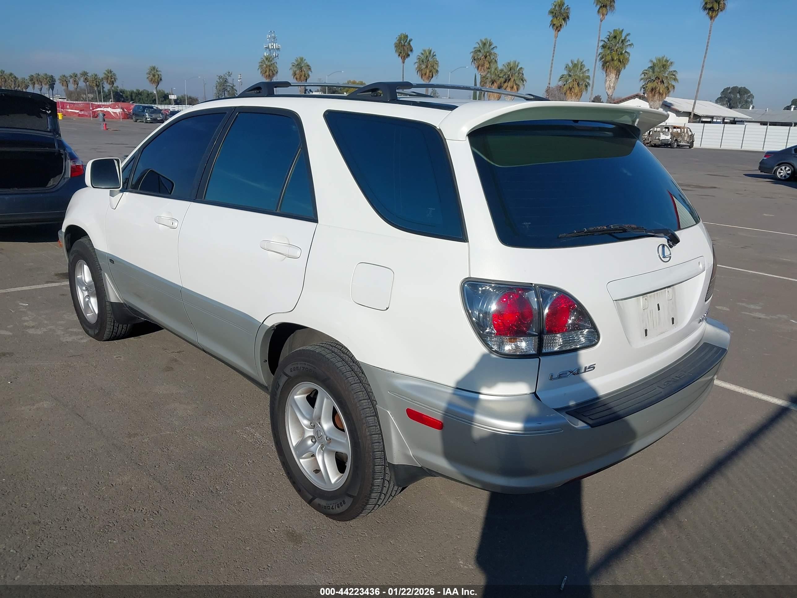 LEXUS RX image 3