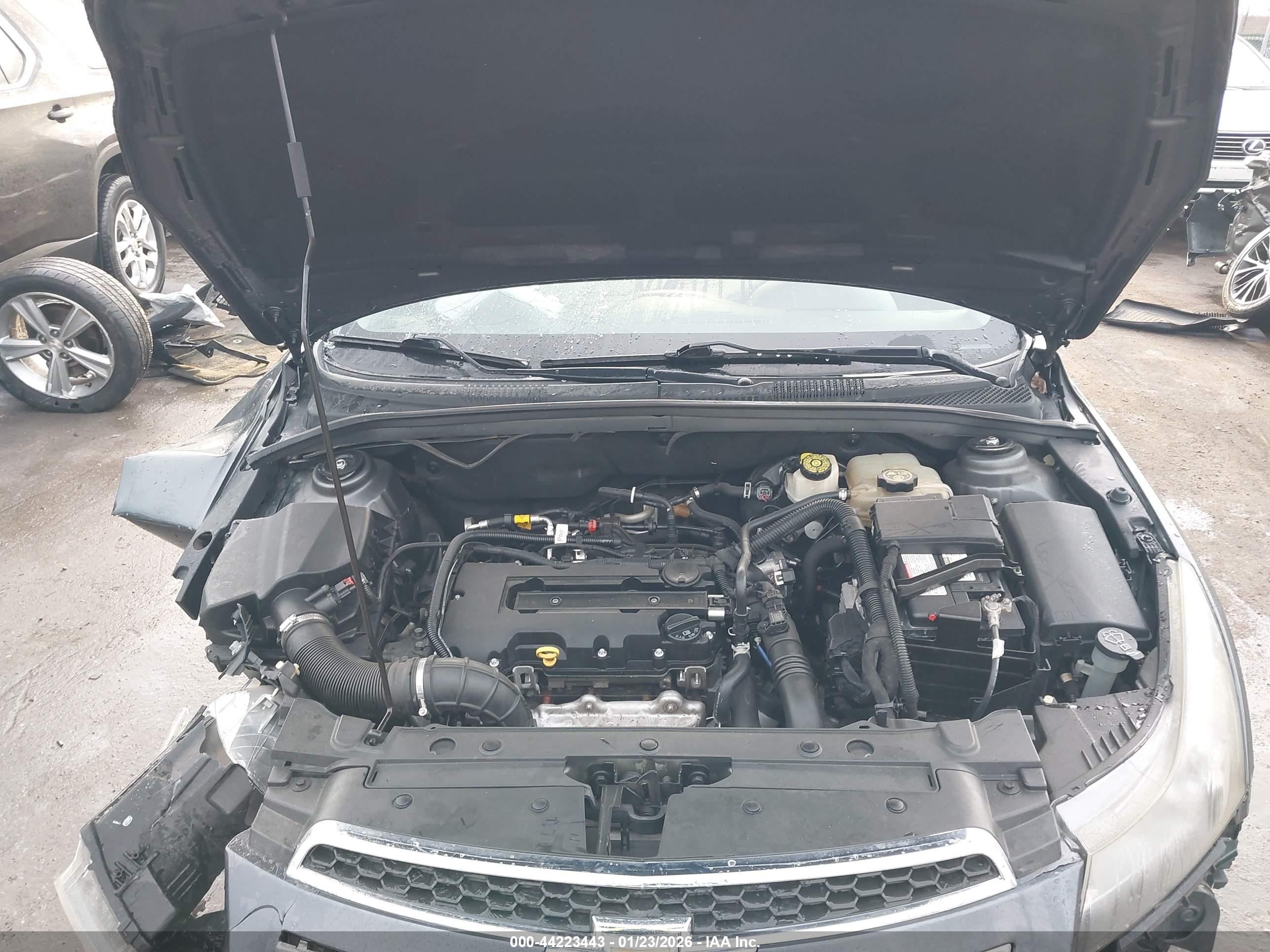CHEVROLET CRUZE image 10
