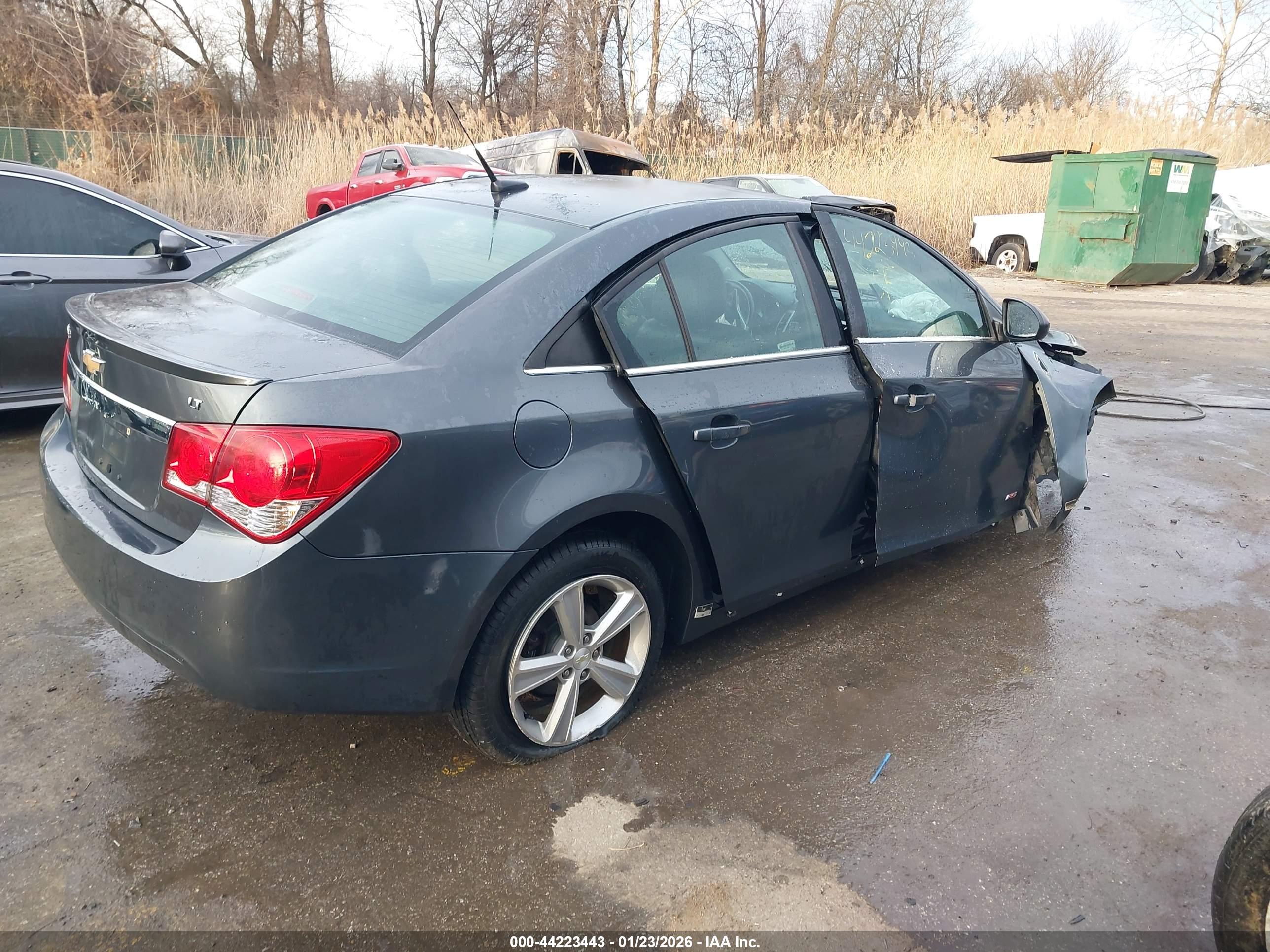 CHEVROLET CRUZE image 4