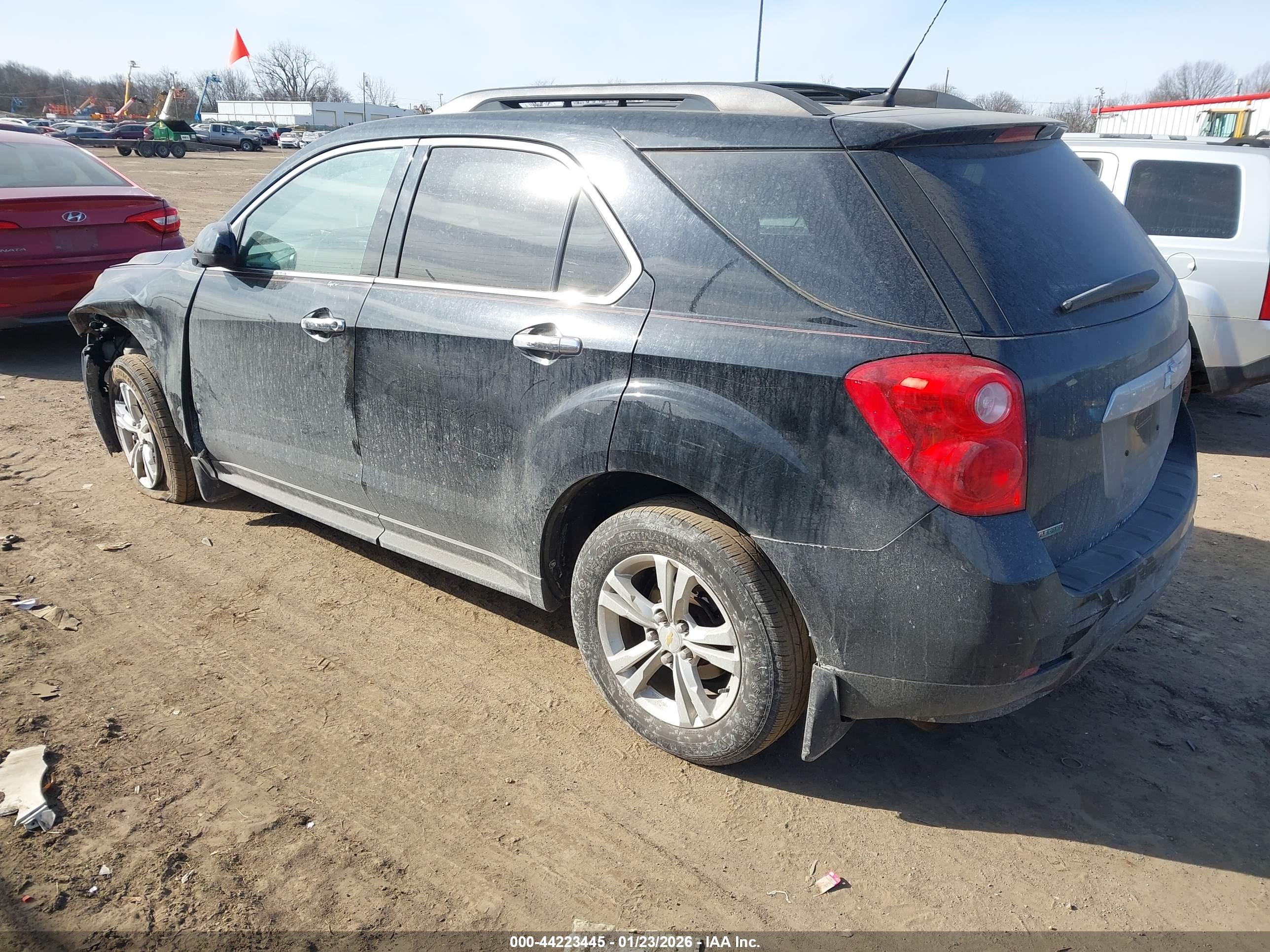 CHEVROLET EQUINOX image 3