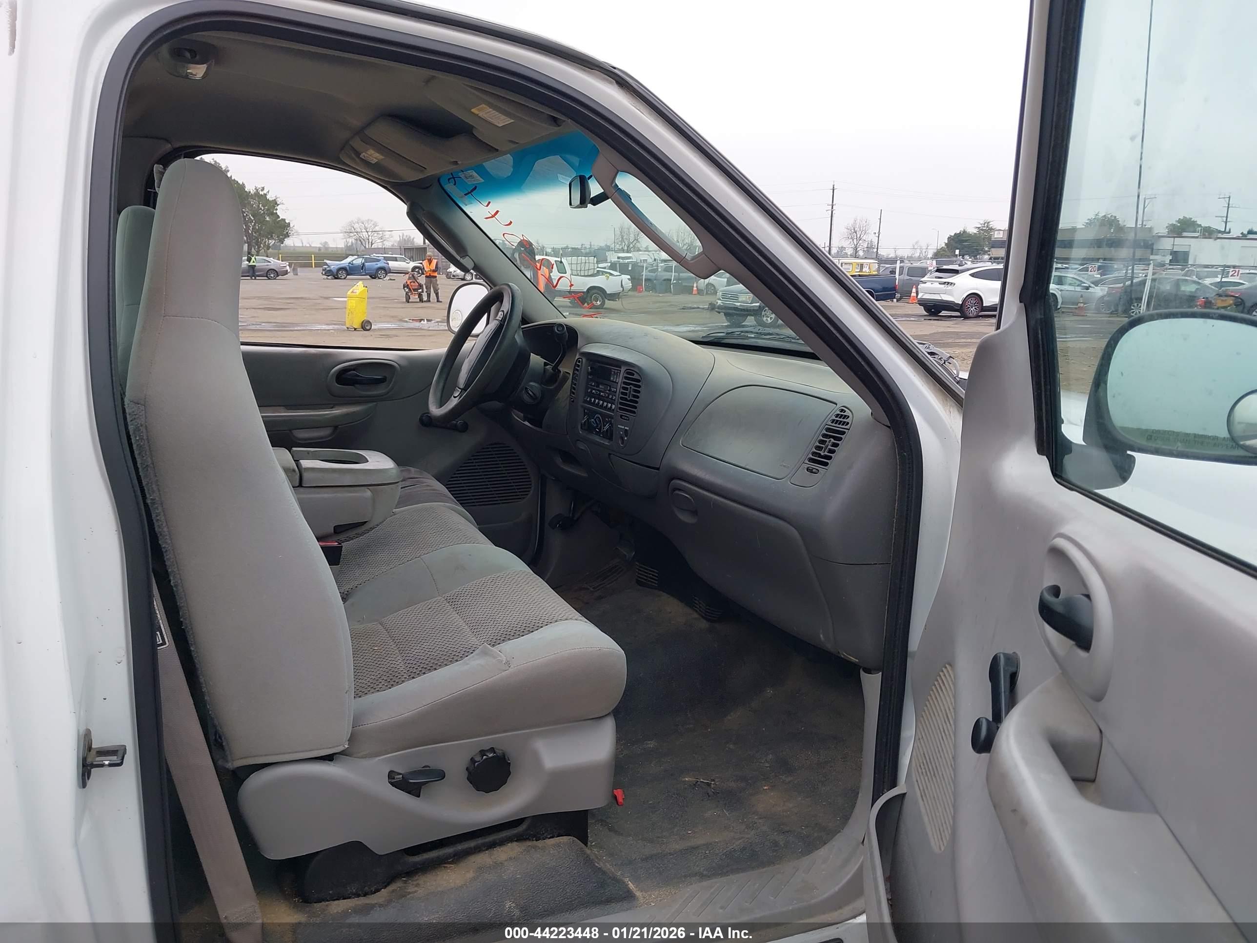 FORD F-150 image 5