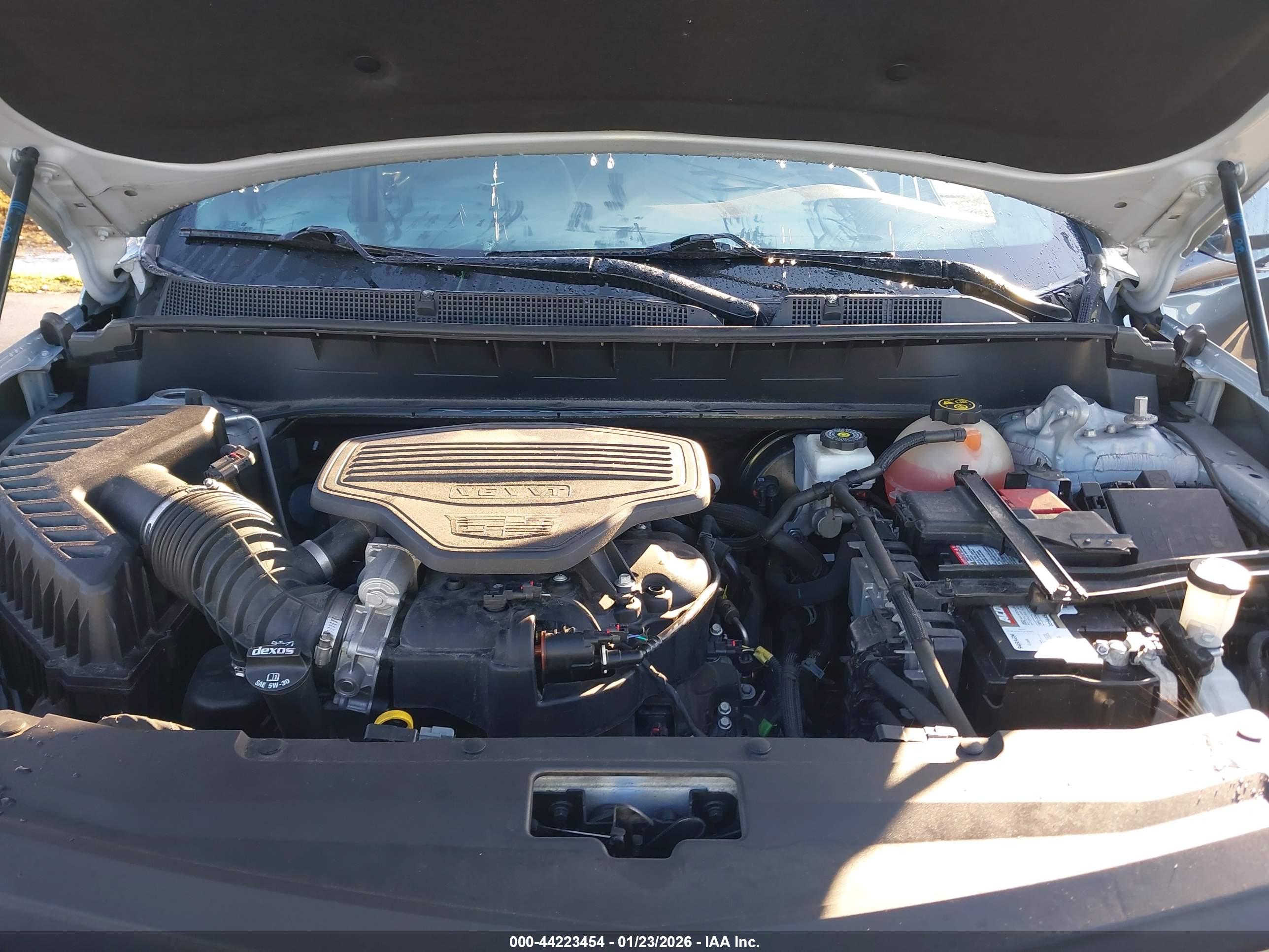 CADILLAC XT6 image 10