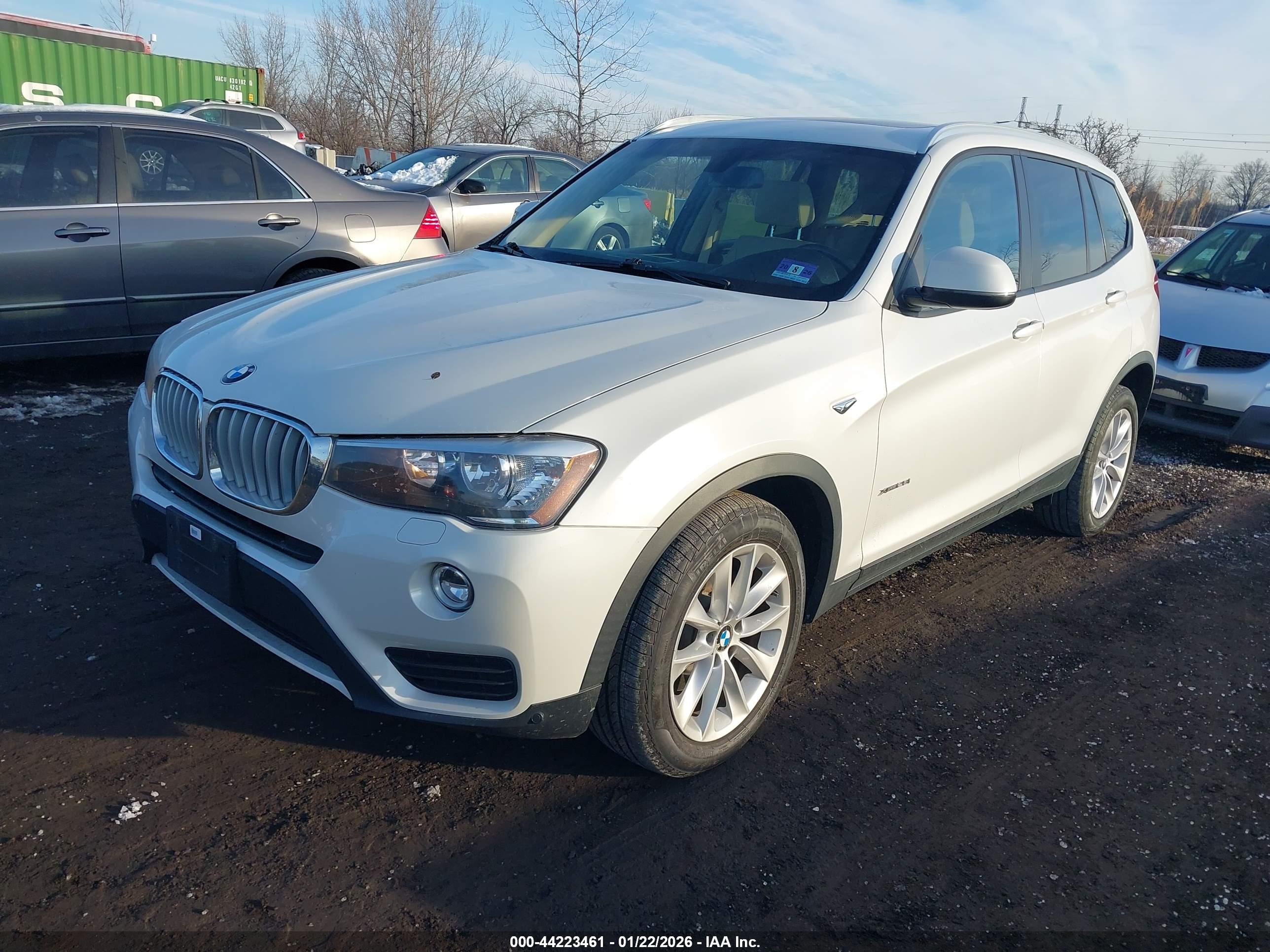 BMW X3 image 2