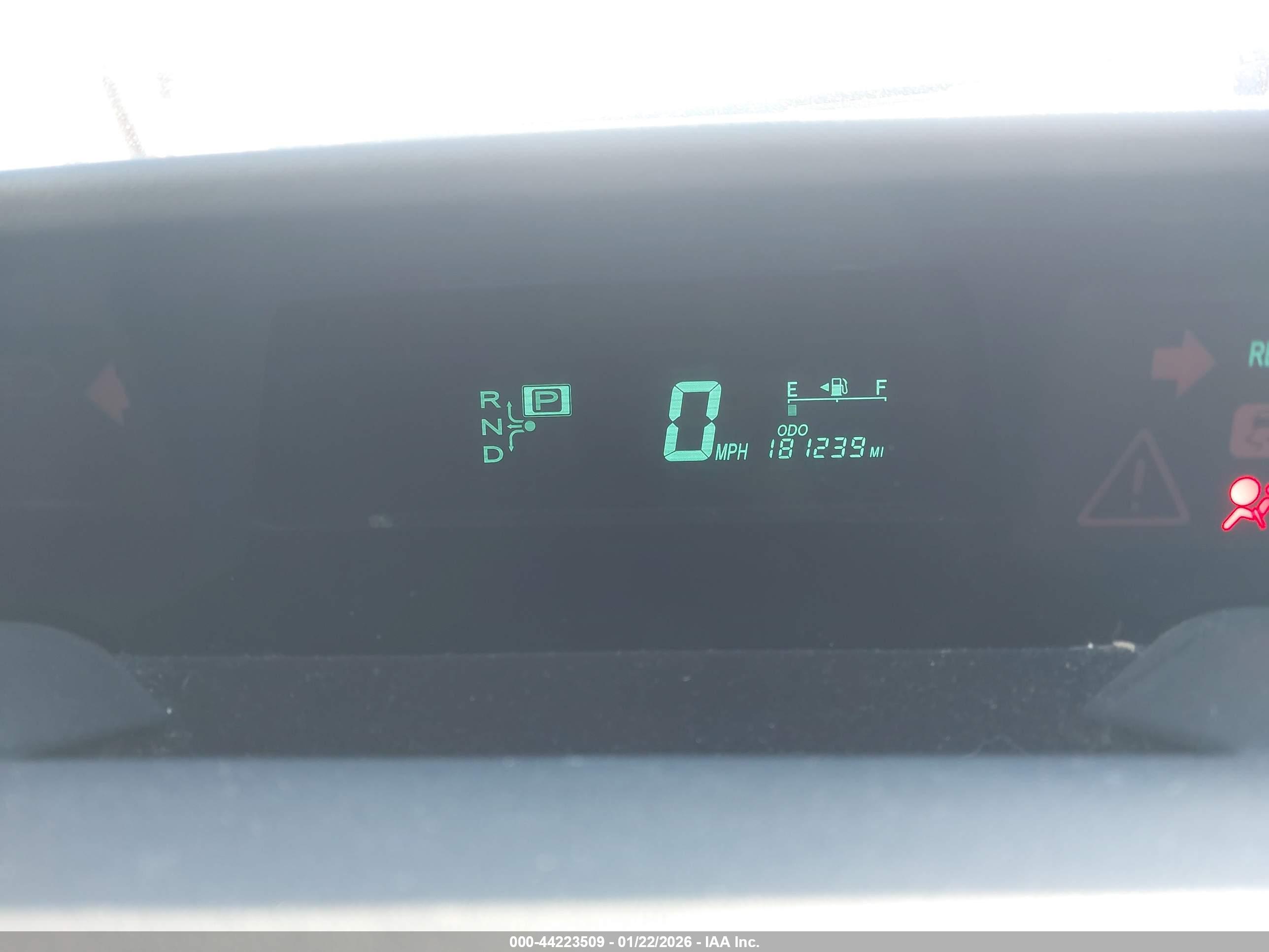 TOYOTA PRIUS image 7