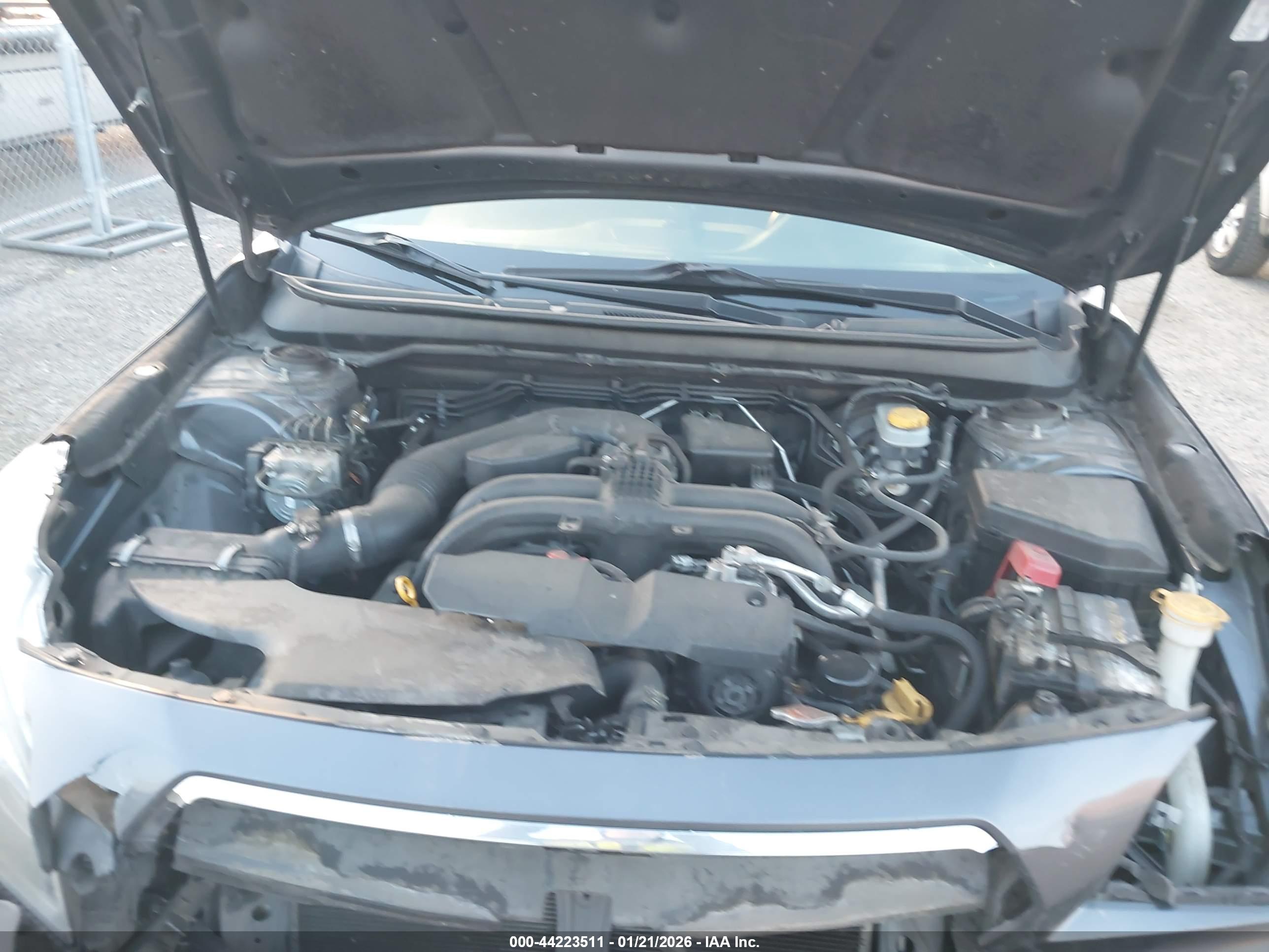 SUBARU LEGACY image 10