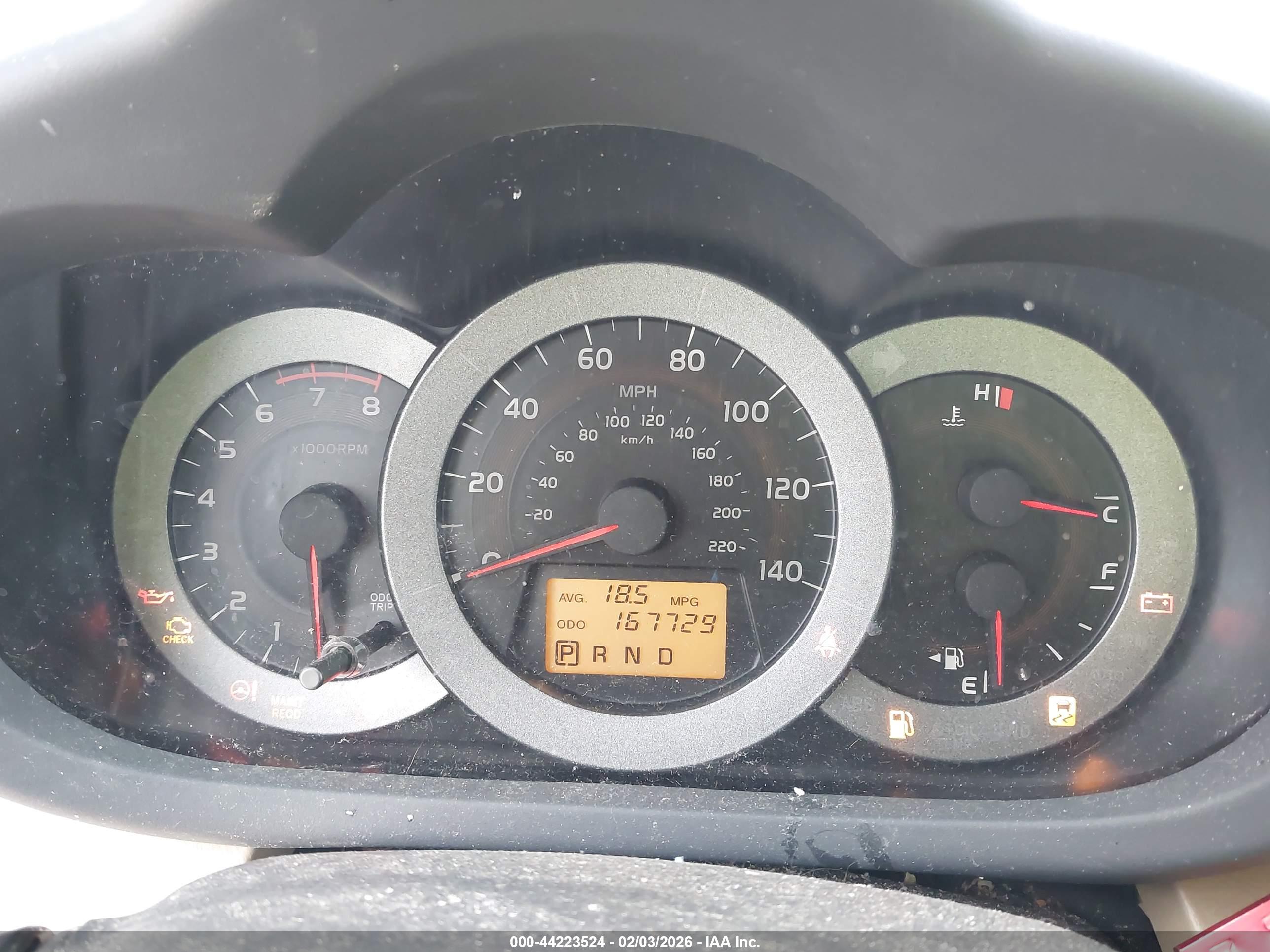 TOYOTA RAV4 image 7