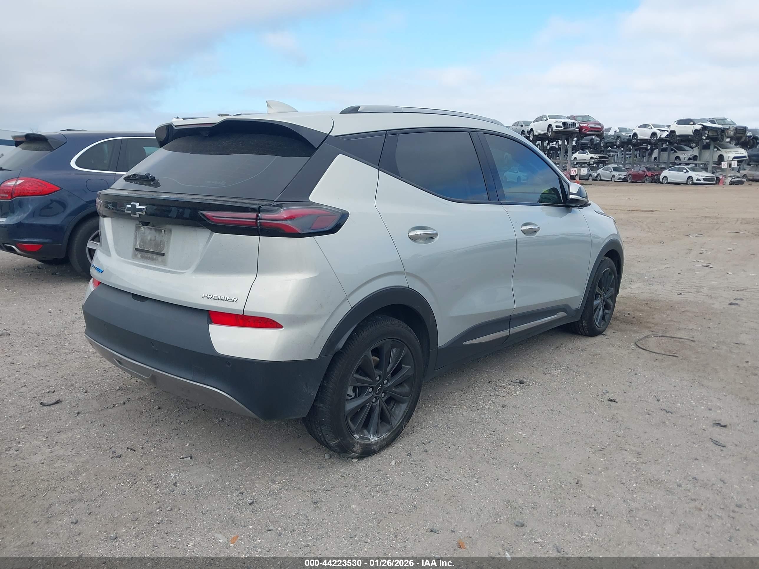 CHEVROLET BOLT image 4