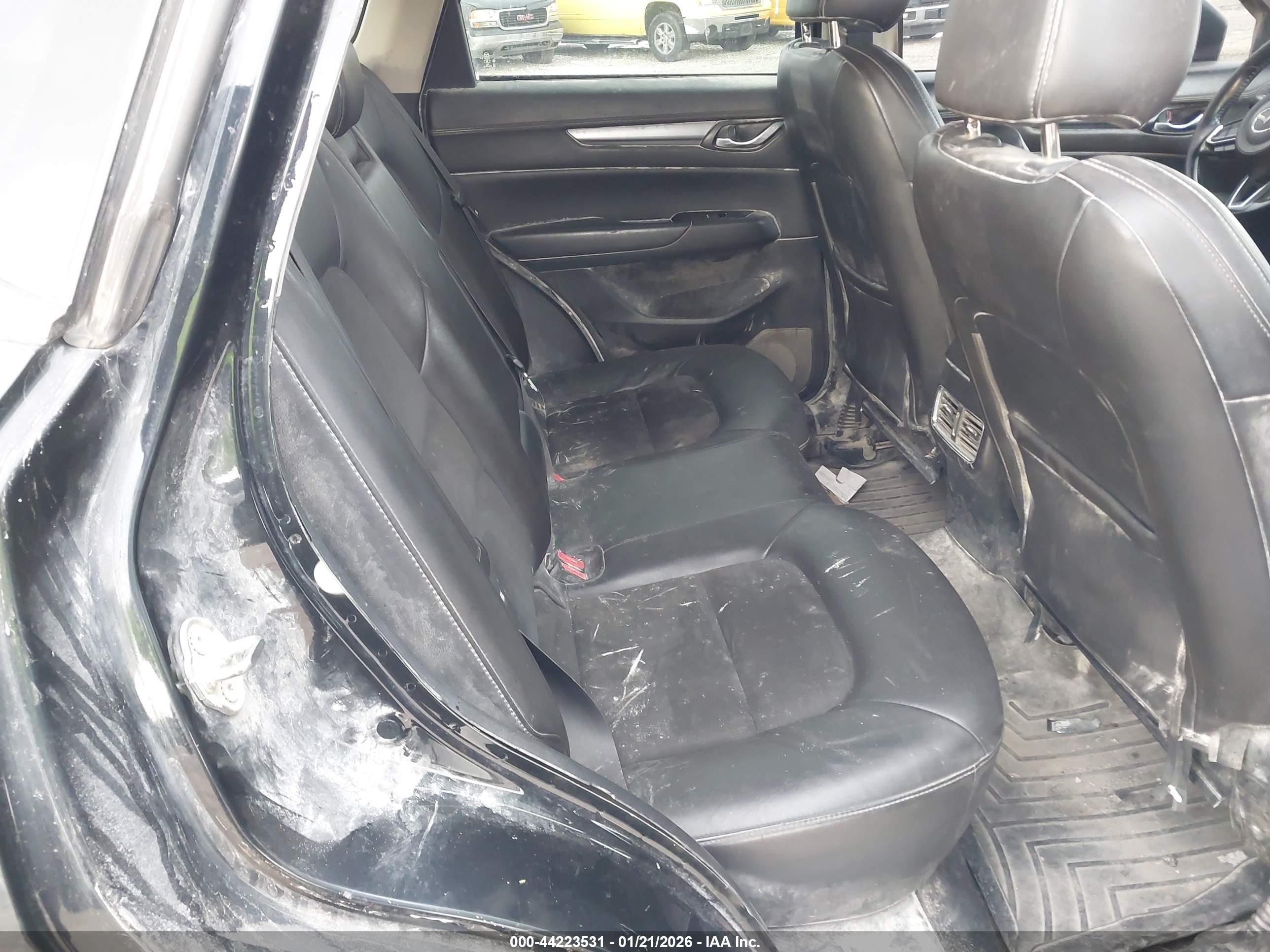 MAZDA CX-5 image 8