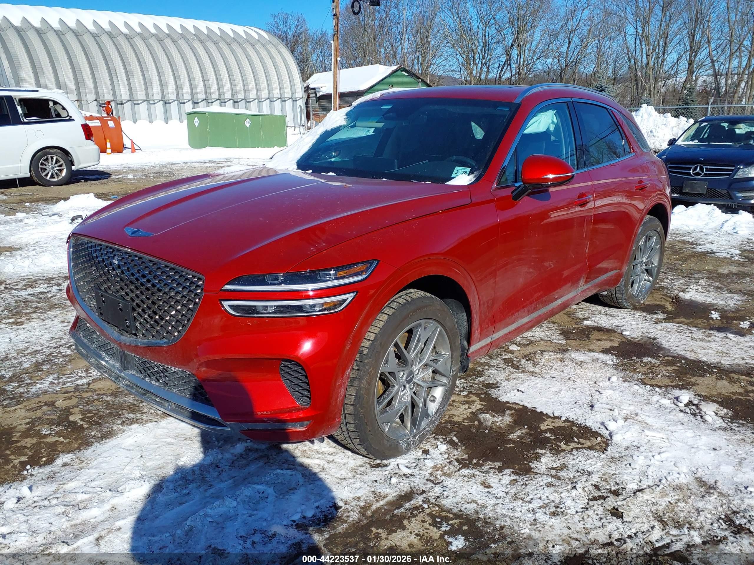 GENESIS GV70 image 2