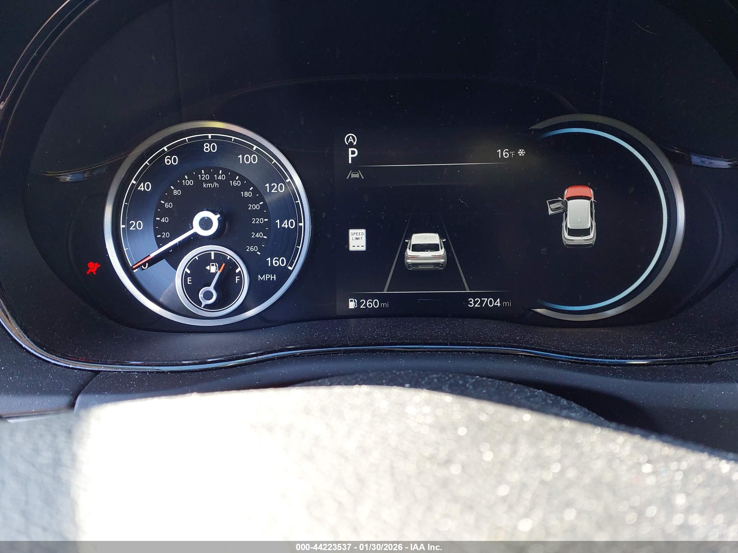 GENESIS GV70 image 7