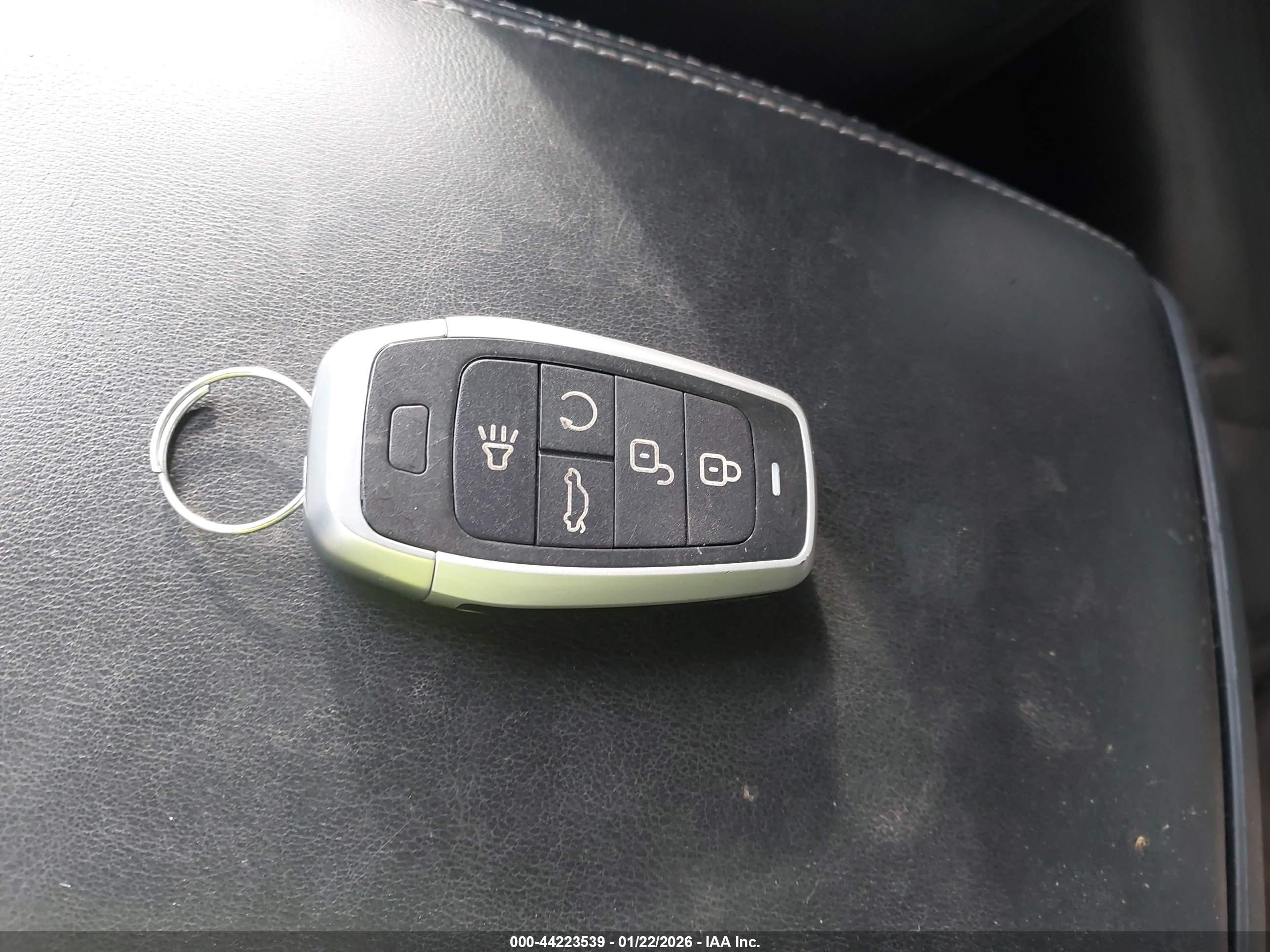 INFINITI Q50 image 11