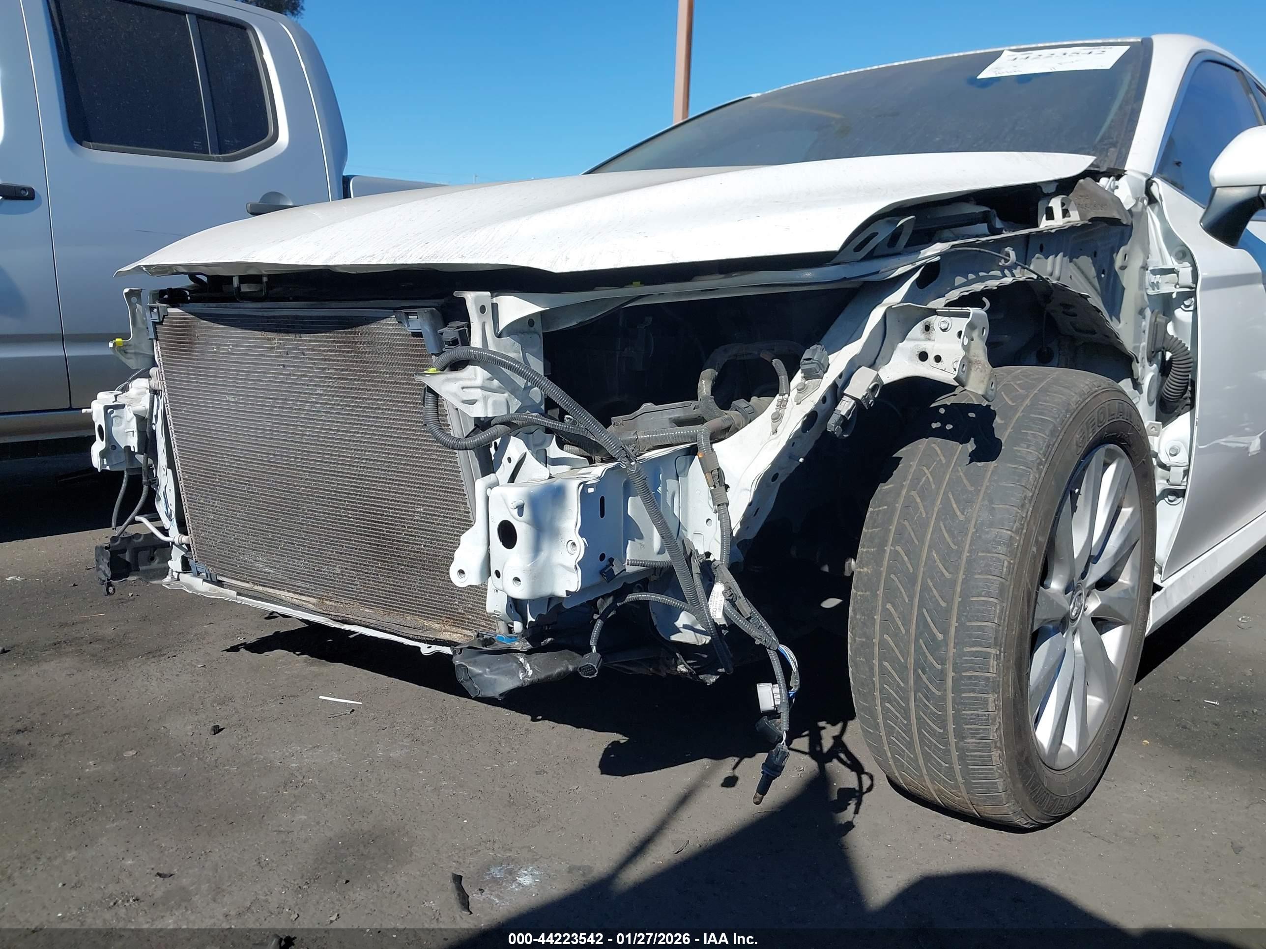 TOYOTA CAMRY image 6