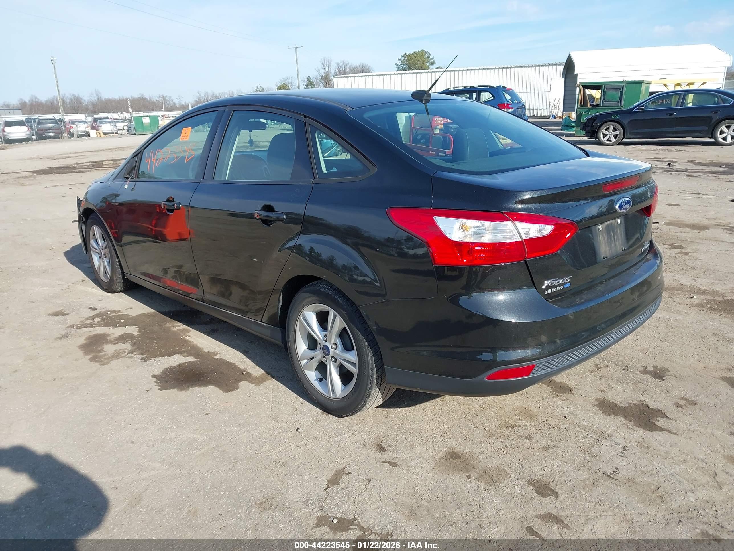 FORD FOCUS image 3
