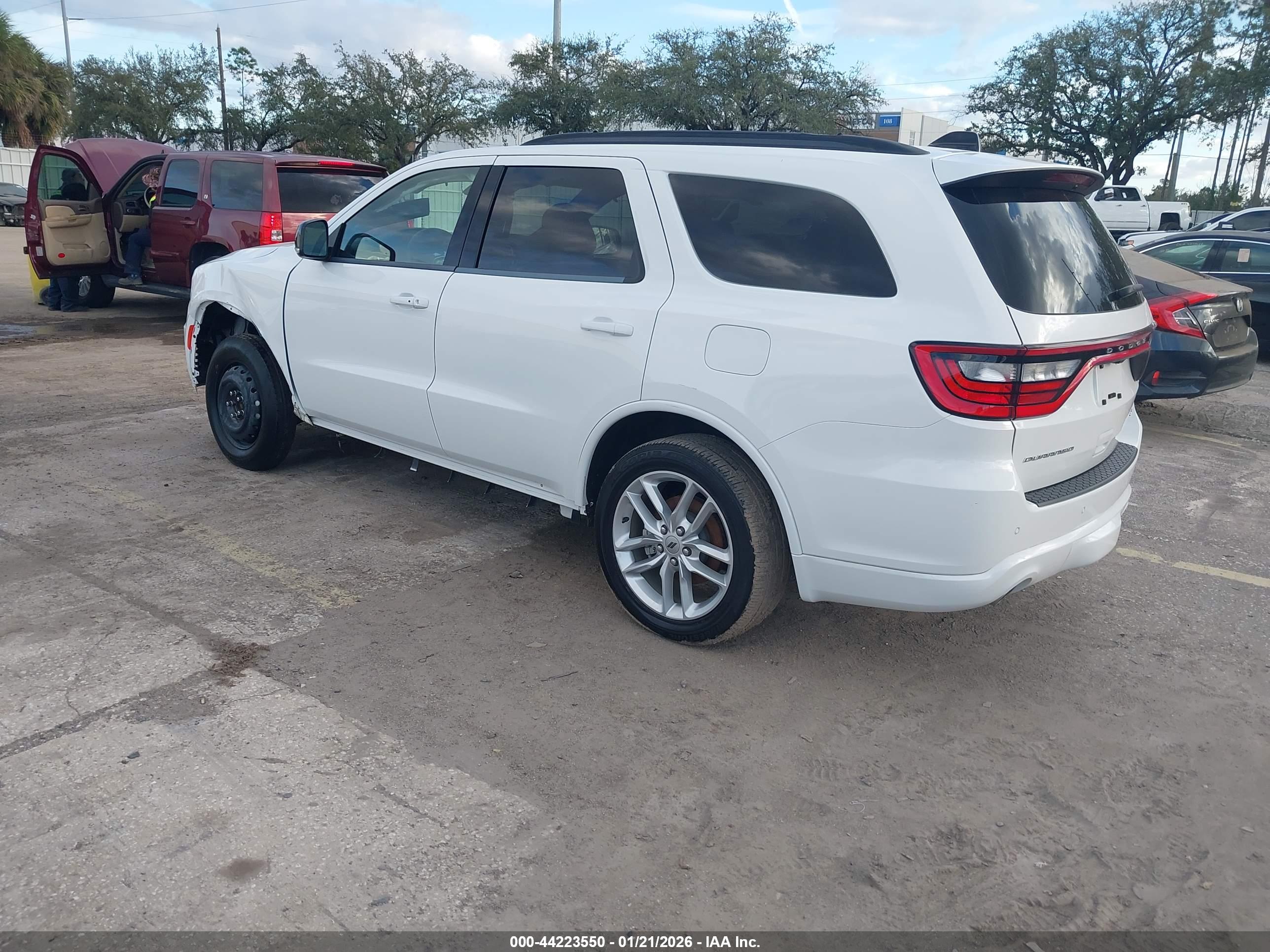 DODGE DURANGO image 3