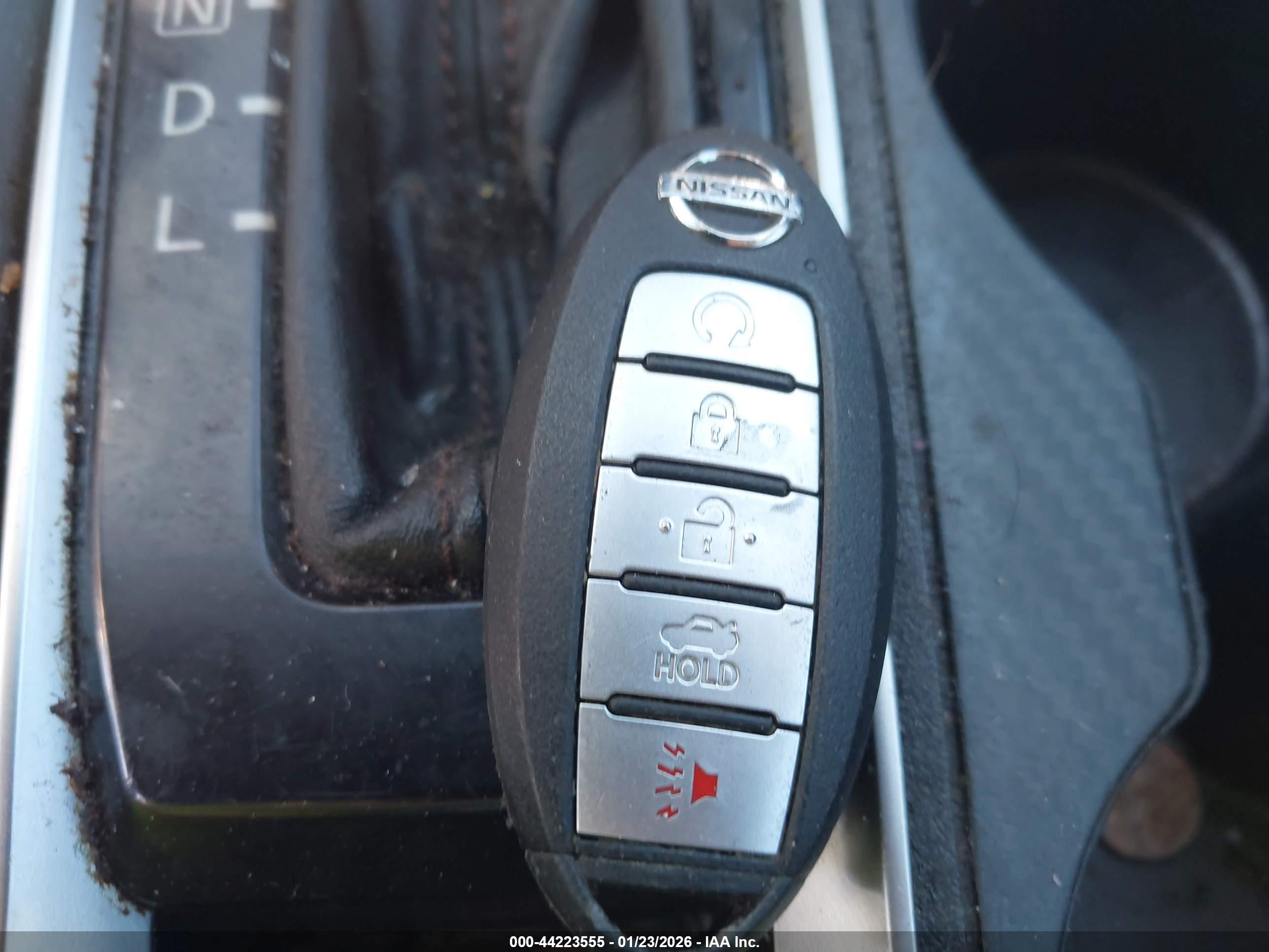 NISSAN ALTIMA image 11