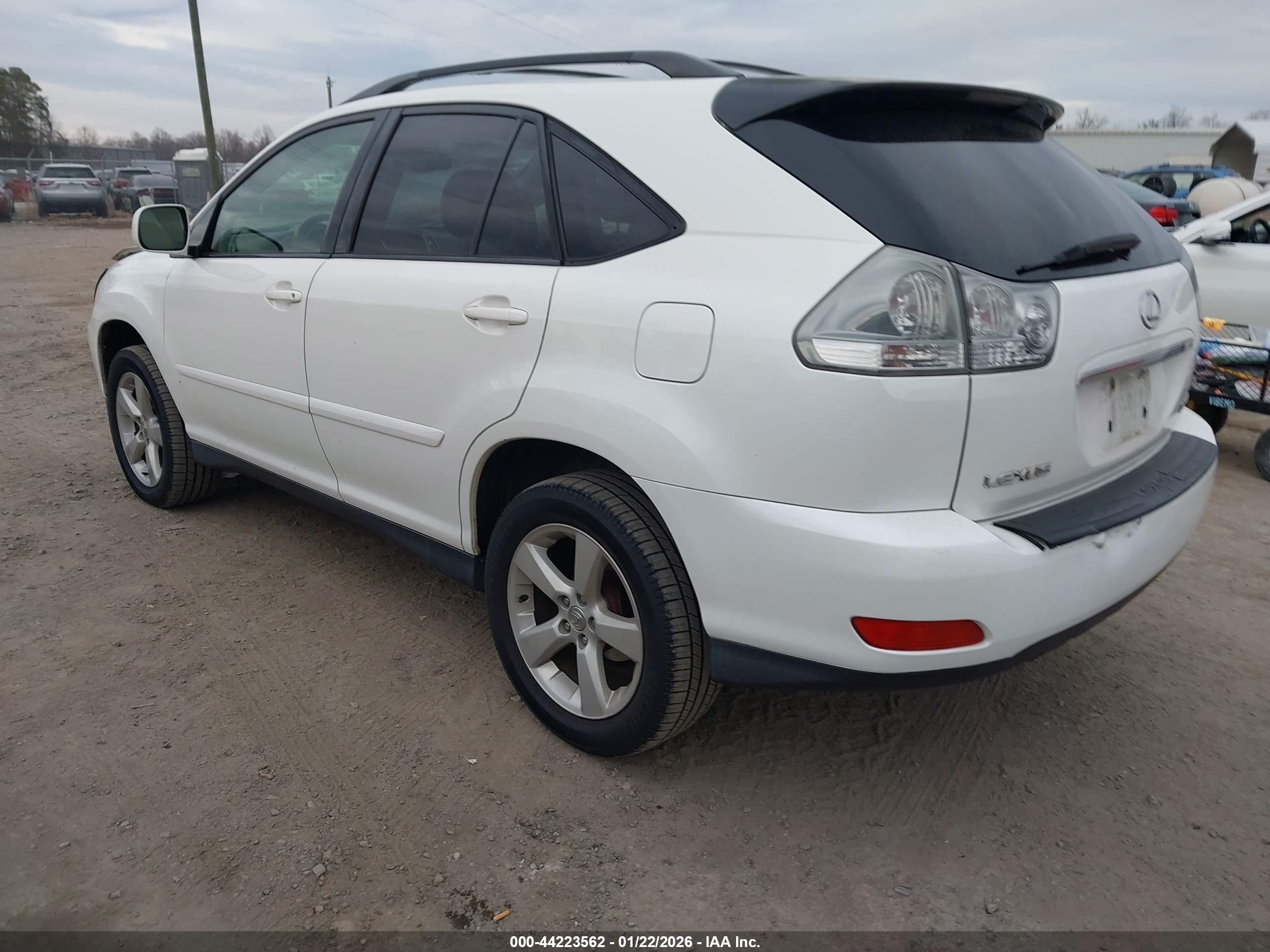 LEXUS RX image 3