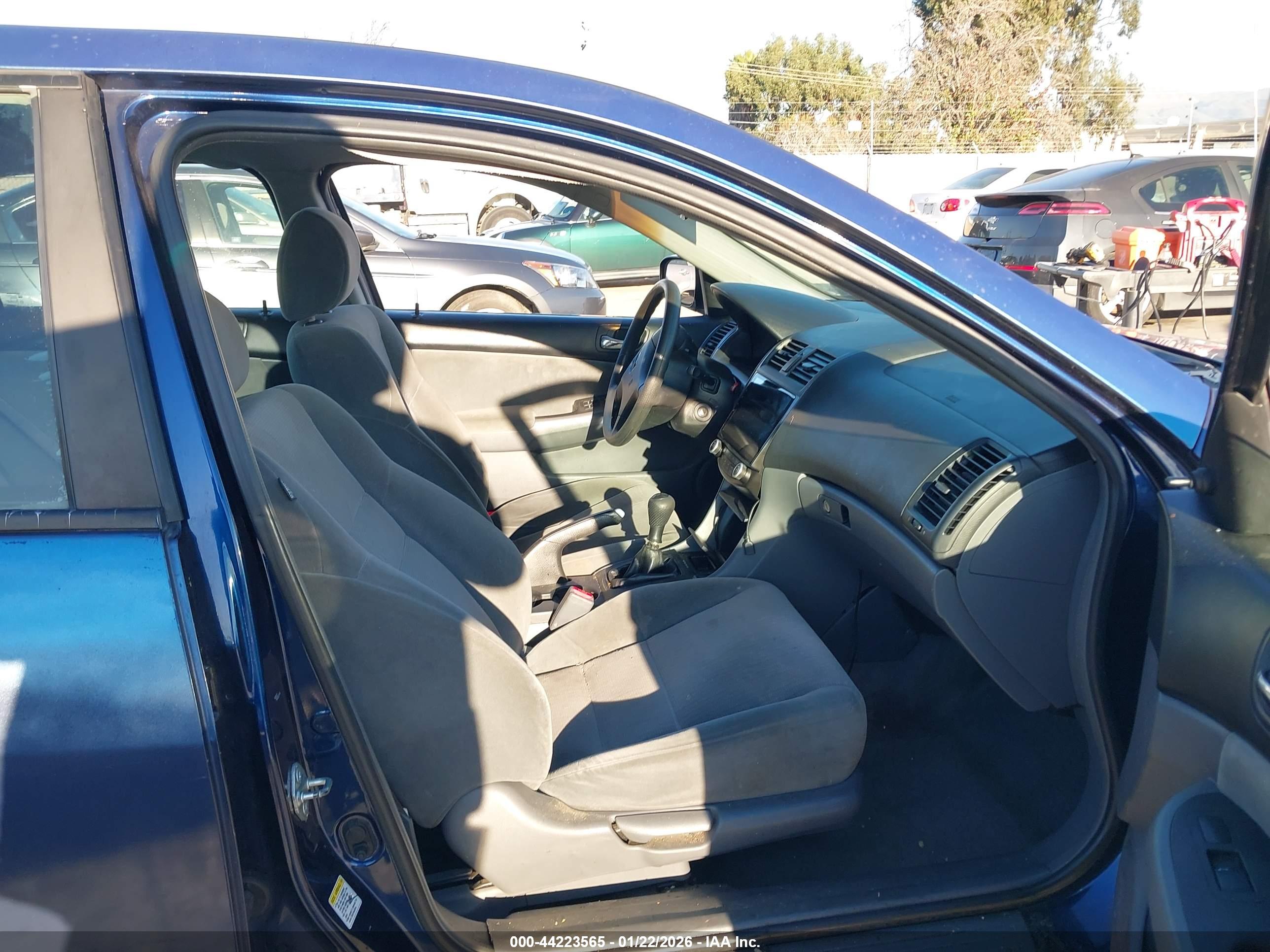 HONDA ACCORD image 5