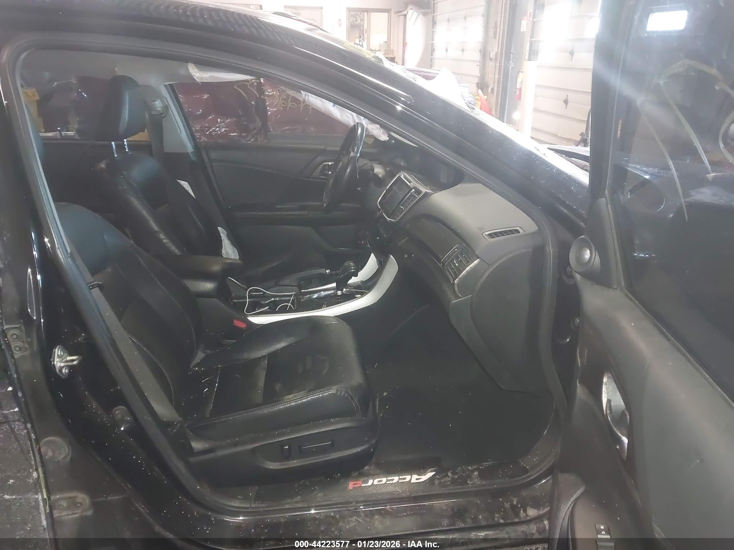 HONDA ACCORD image 5