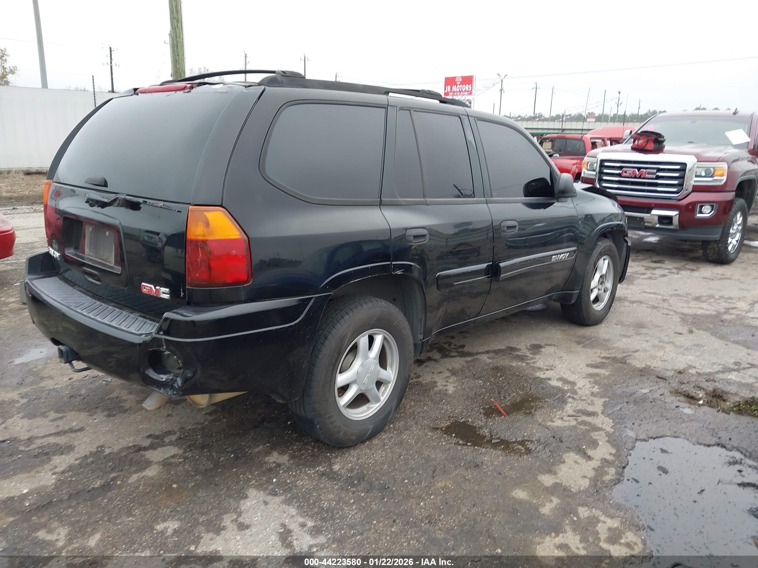 GMC ENVOY image 4
