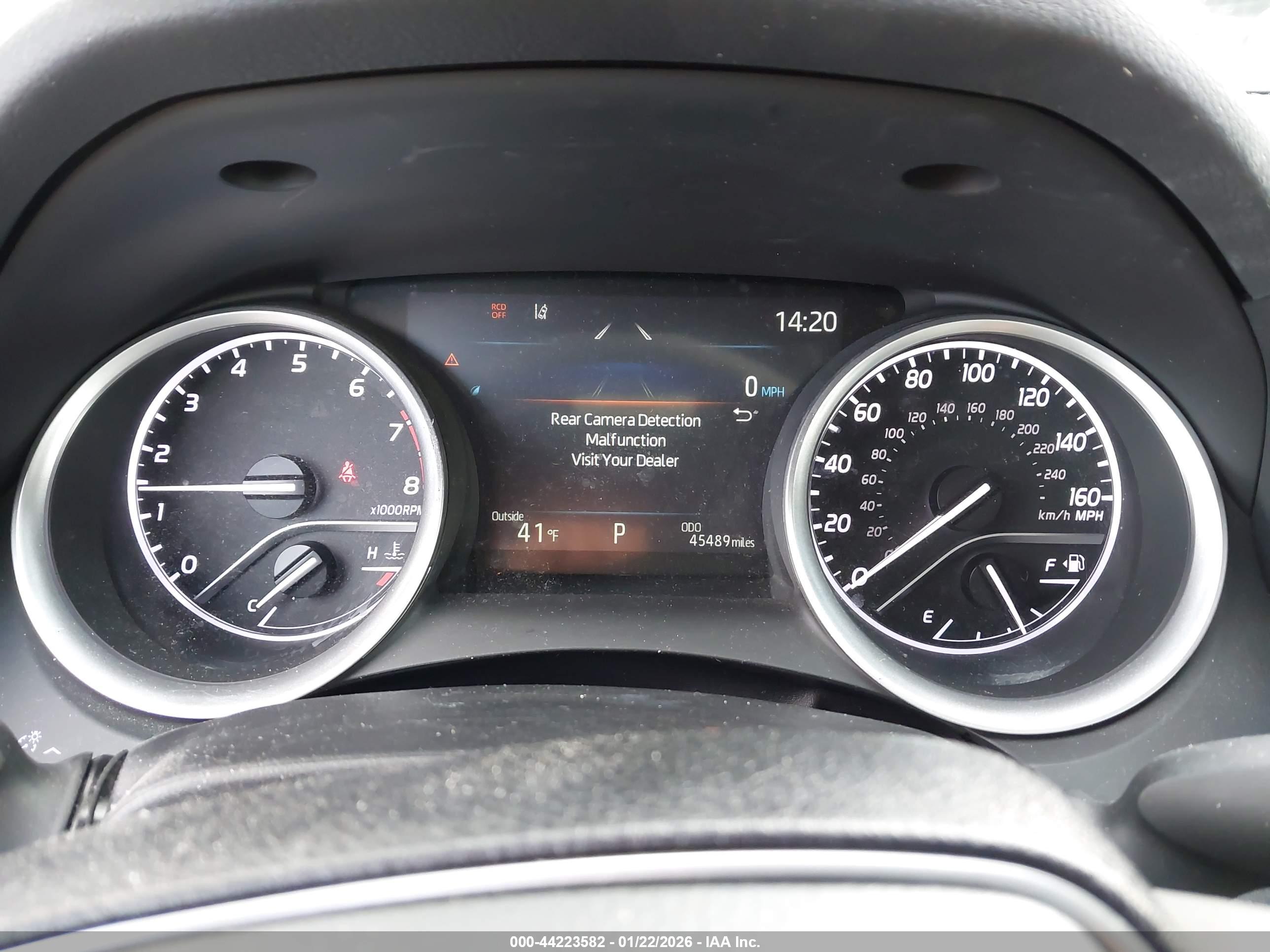 TOYOTA CAMRY image 7