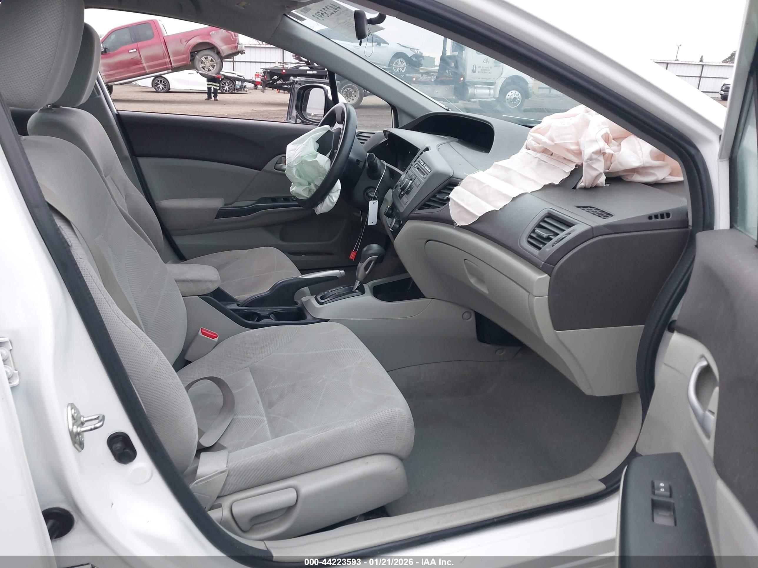 HONDA CIVIC image 5