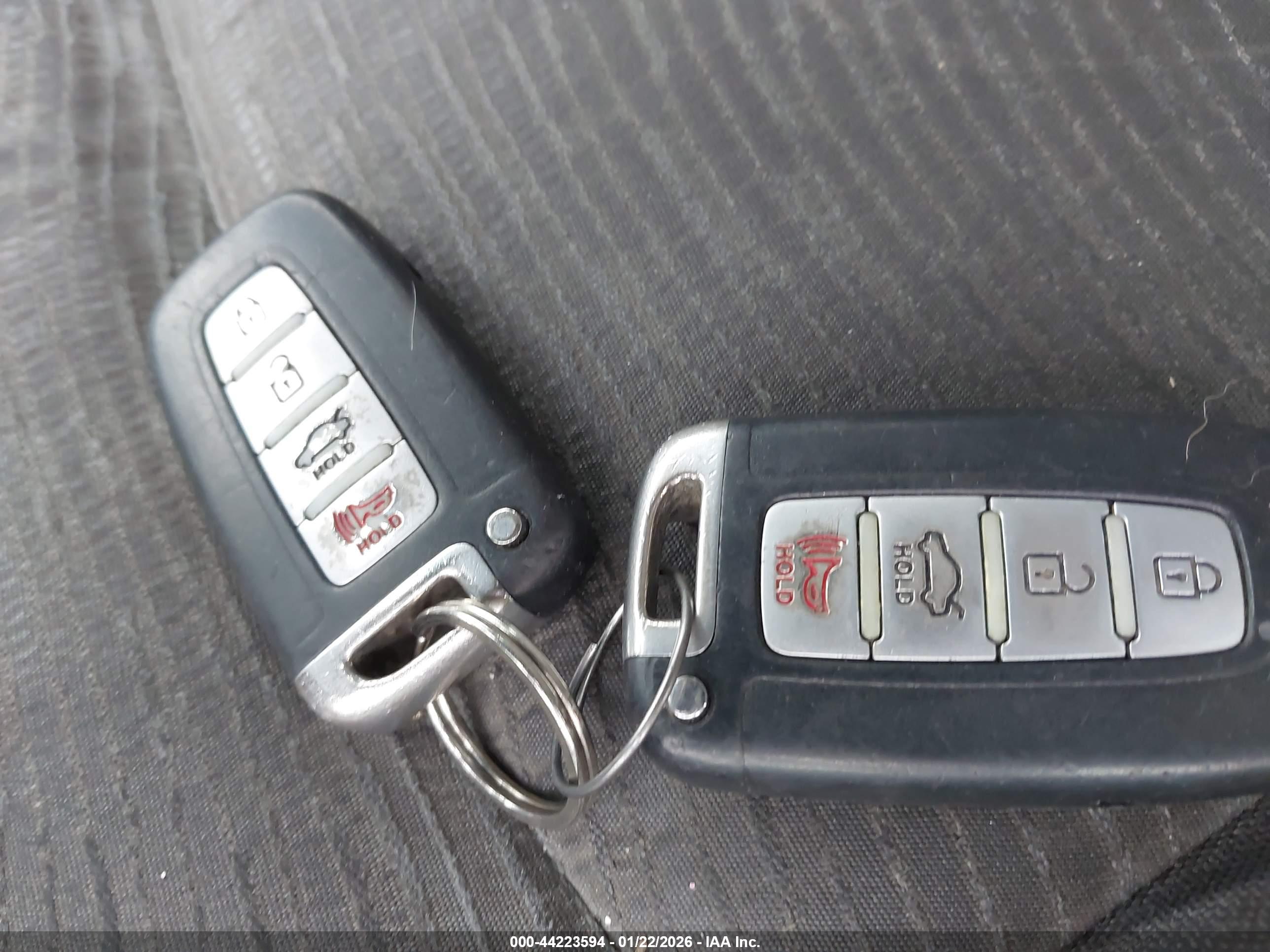 HYUNDAI SONATA image 11