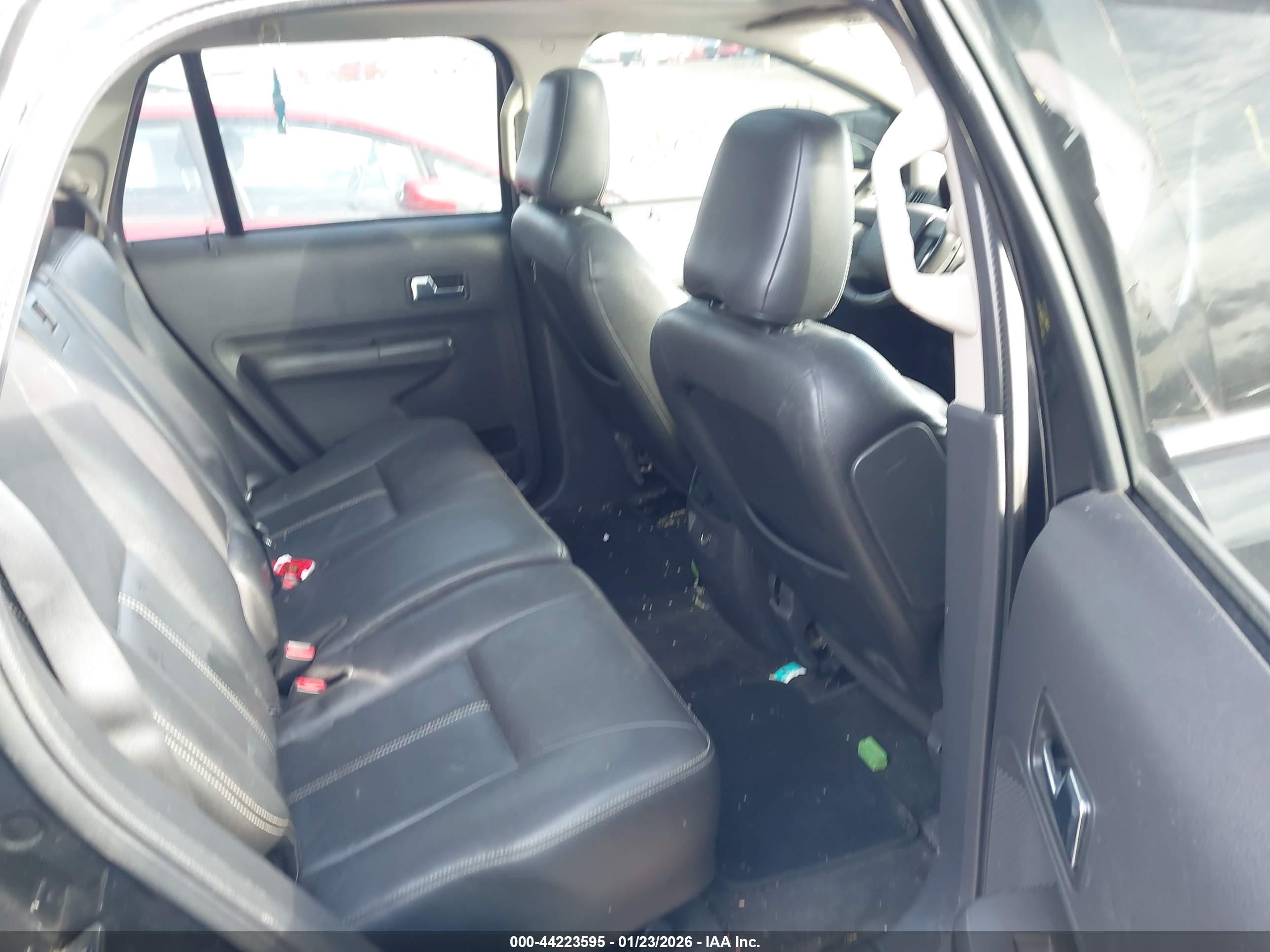 FORD EDGE image 8