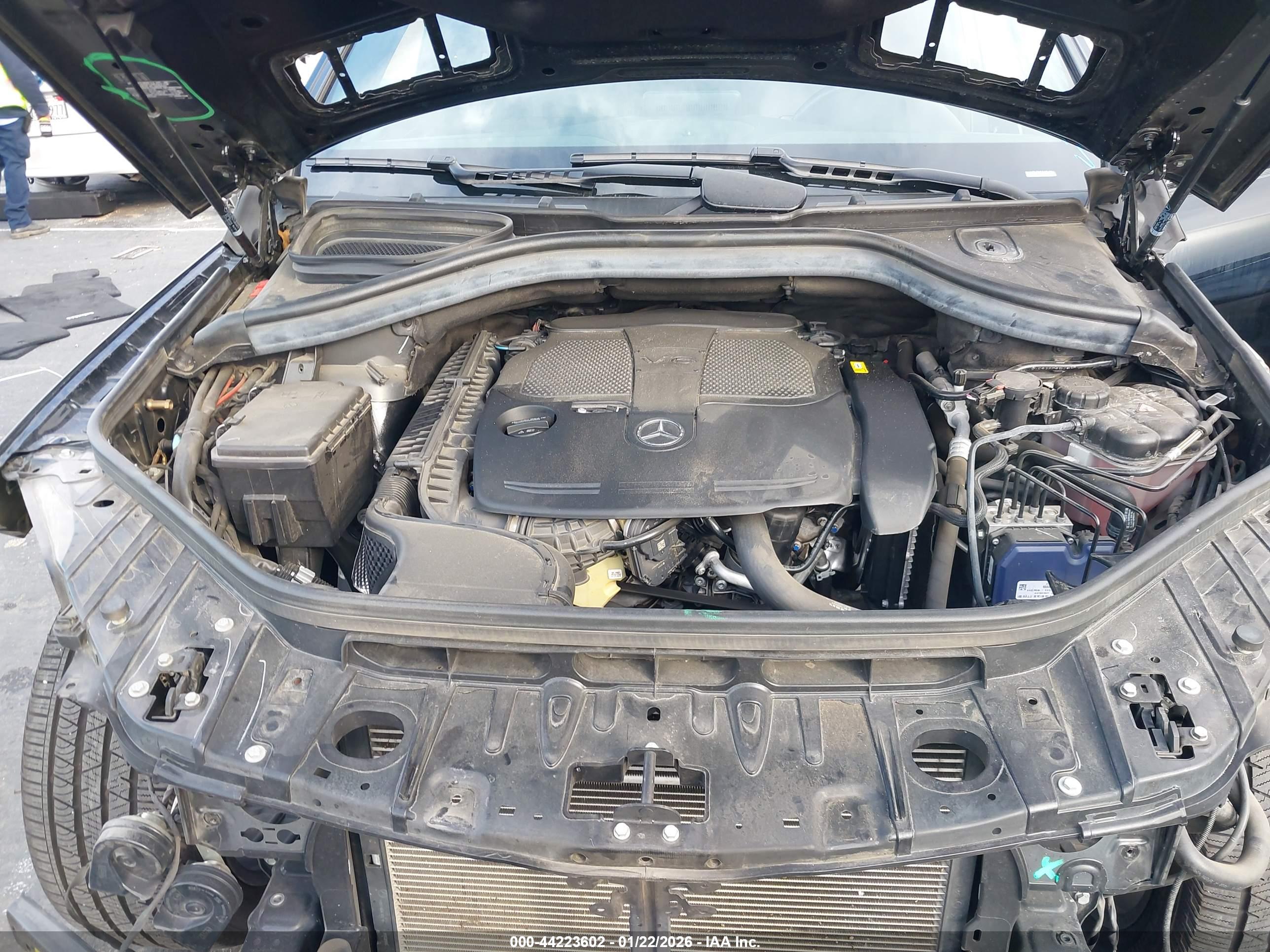 MERCEDES-BENZ GLE image 10
