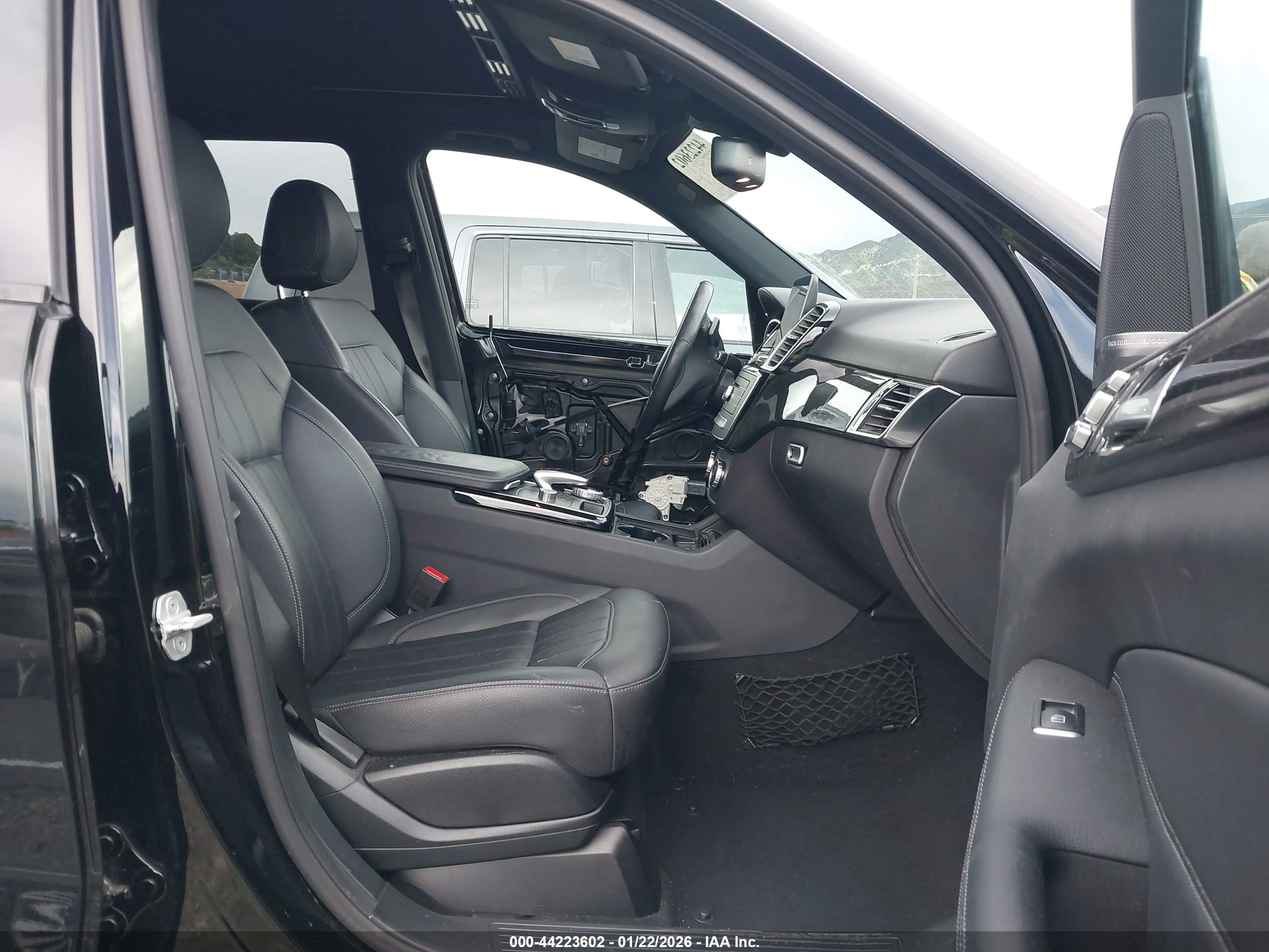 MERCEDES-BENZ GLE image 5