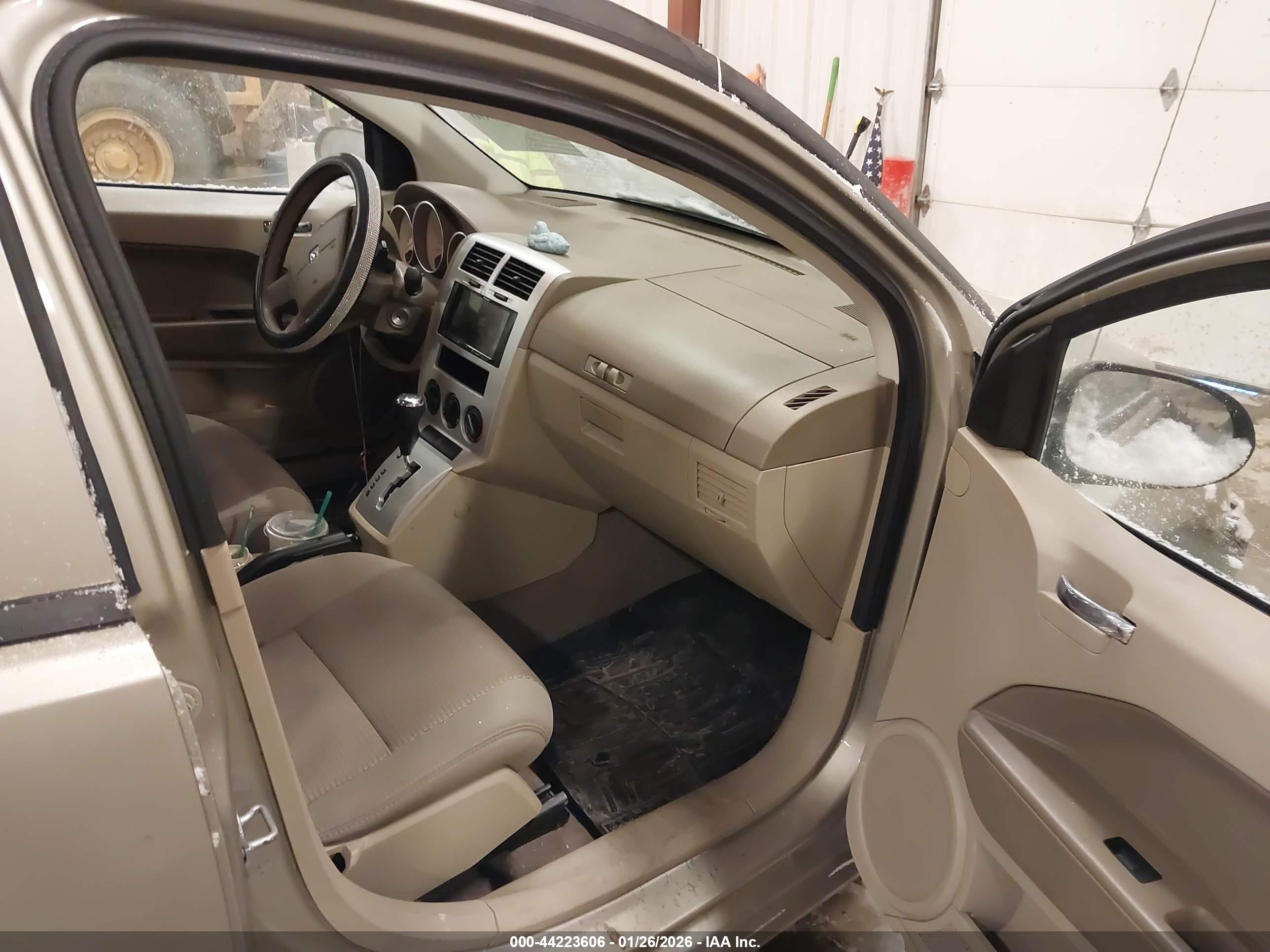 DODGE CALIBER image 5